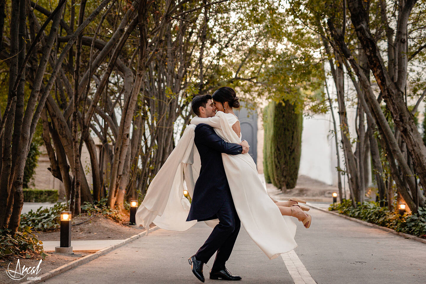 064_Alba y Alejandro_preparativos en Casa La Tiña, Granada, boda en Monasterio de la Cartuja, Palacio de los Córdoba, granadaA