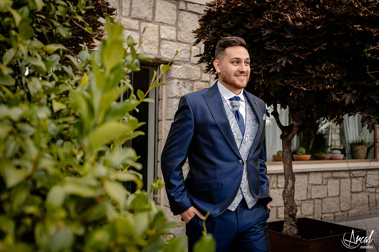 028_Sonia y Fran_Finca de bodas y eventos Los Olivos en el Vellon Madrid_@pronovias, @rachelplaisir, @avaguel, @floresnuevas, @nubeliart, @arcalestudios