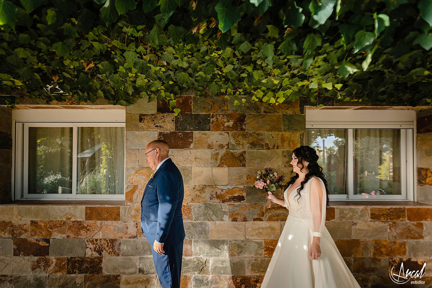 070_Sonia y Fran_Finca de bodas y eventos Los Olivos en el Vellon Madrid_@pronovias, @rachelplaisir, @avaguel, @floresnuevas, @nubeliart, @arcalestudios