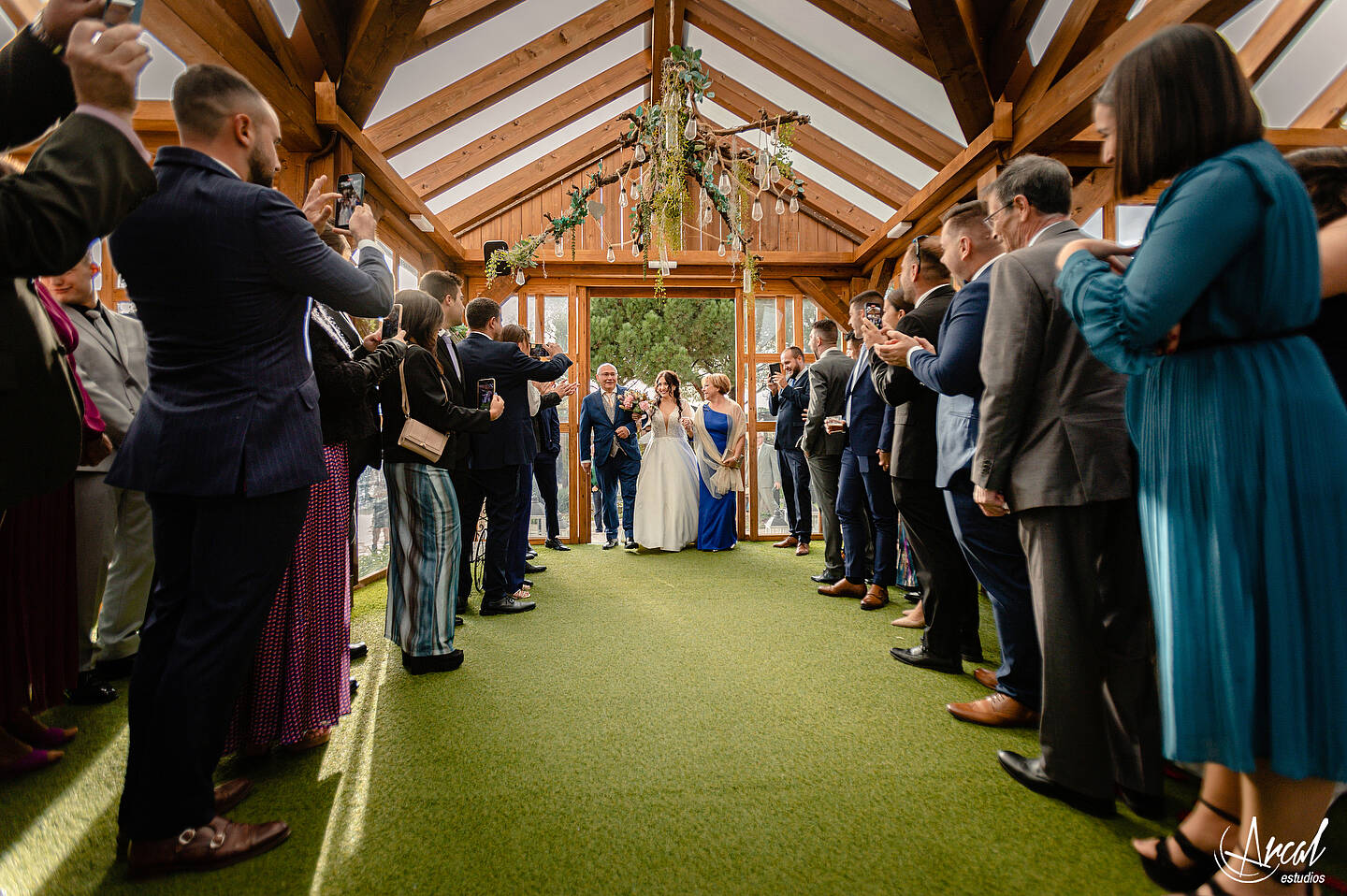 076_Sonia y Fran_Finca de bodas y eventos Los Olivos en el Vellon Madrid_@pronovias, @rachelplaisir, @avaguel, @floresnuevas, @nubeliart, @arcalestudios