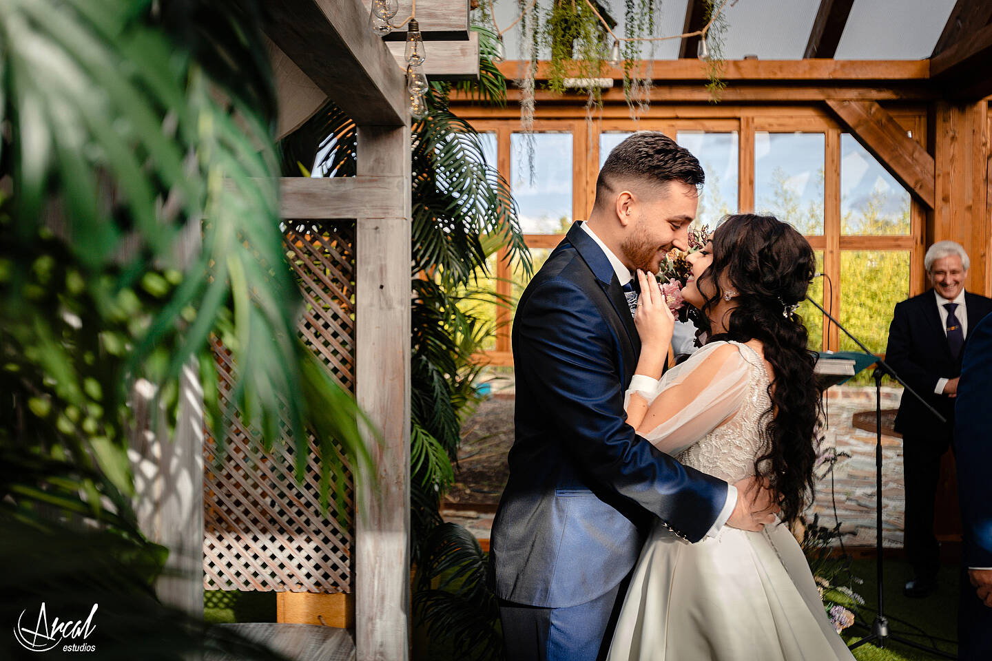 079_Sonia y Fran_Finca de bodas y eventos Los Olivos en el Vellon Madrid_@pronovias, @rachelplaisir, @avaguel, @floresnuevas, @nubeliart, @arcalestudios