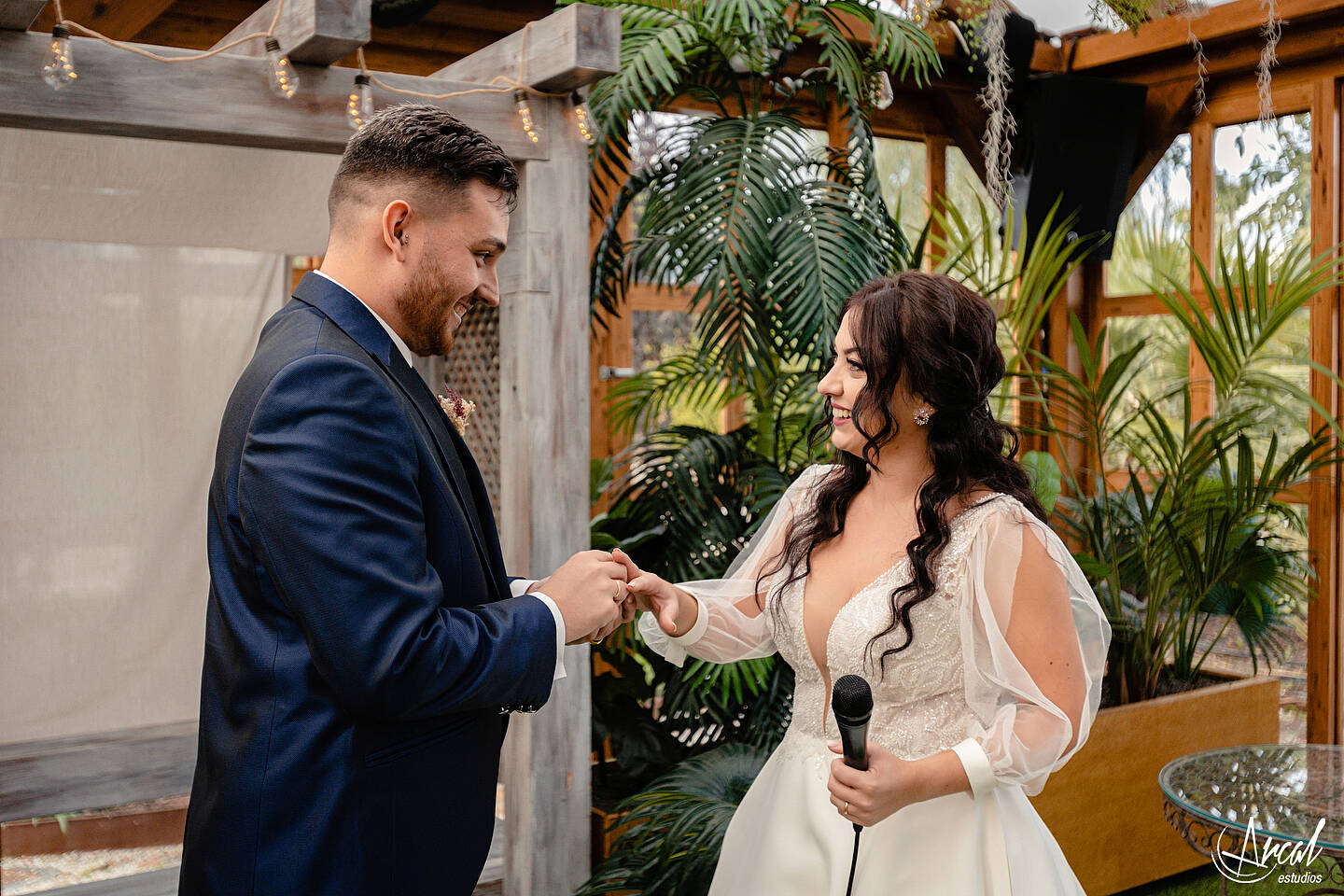 140_Sonia y Fran_Finca de bodas y eventos Los Olivos en el Vellon Madrid_@pronovias, @rachelplaisir, @avaguel, @floresnuevas, @nubeliart, @arcalestudios