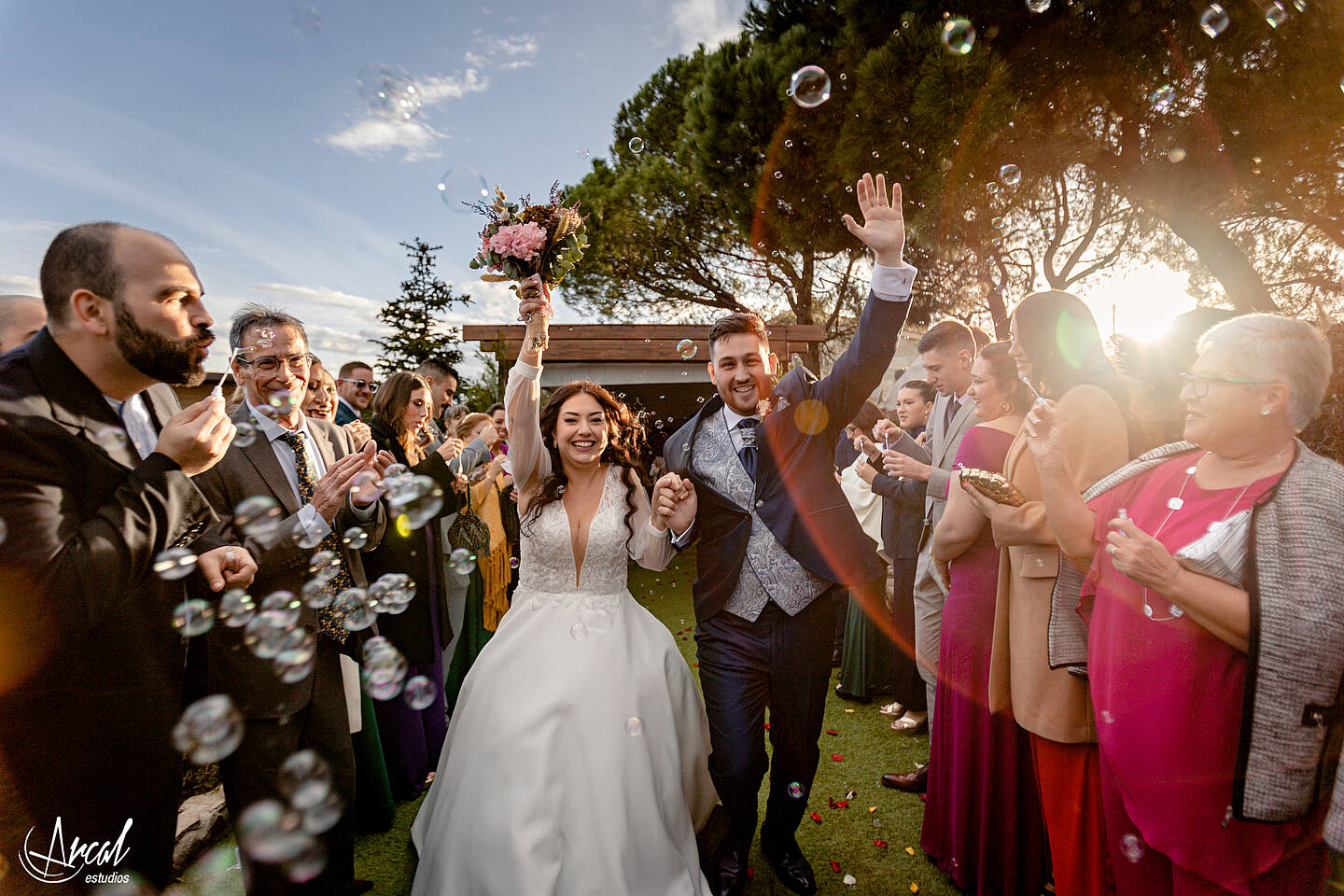 149_Sonia y Fran_Finca de bodas y eventos Los Olivos en el Vellon Madrid_@pronovias, @rachelplaisir, @avaguel, @floresnuevas, @nubeliart, @arcalestudios