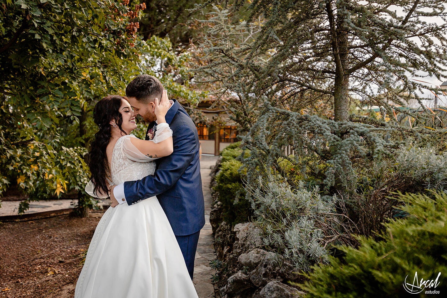 173_Sonia y Fran_Finca de bodas y eventos Los Olivos en el Vellon Madrid_@pronovias, @rachelplaisir, @avaguel, @floresnuevas, @nubeliart, @arcalestudios