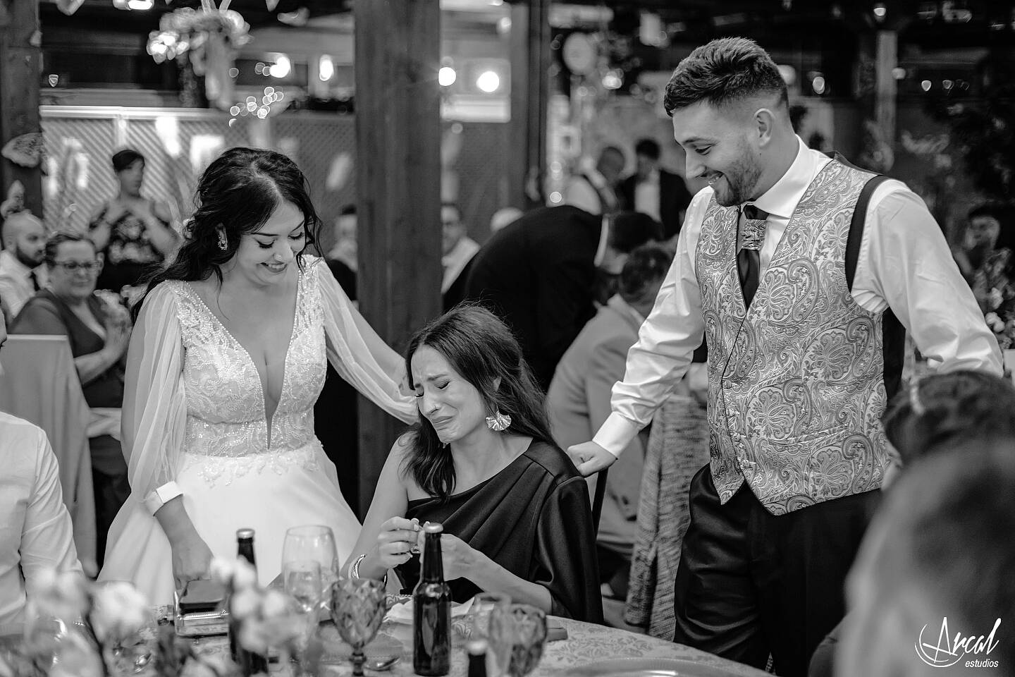 229_Sonia y Fran_Finca de bodas y eventos Los Olivos en el Vellon Madrid_@pronovias, @rachelplaisir, @avaguel, @floresnuevas, @nubeliart, @arcalestudios