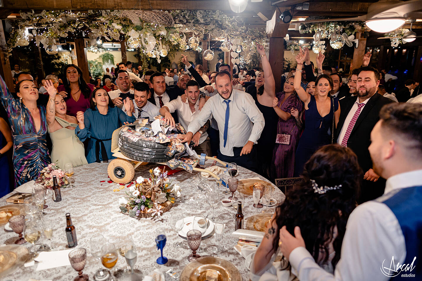 259_Sonia y Fran_Finca de bodas y eventos Los Olivos en el Vellon Madrid_@pronovias, @rachelplaisir, @avaguel, @floresnuevas, @nubeliart, @arcalestudios