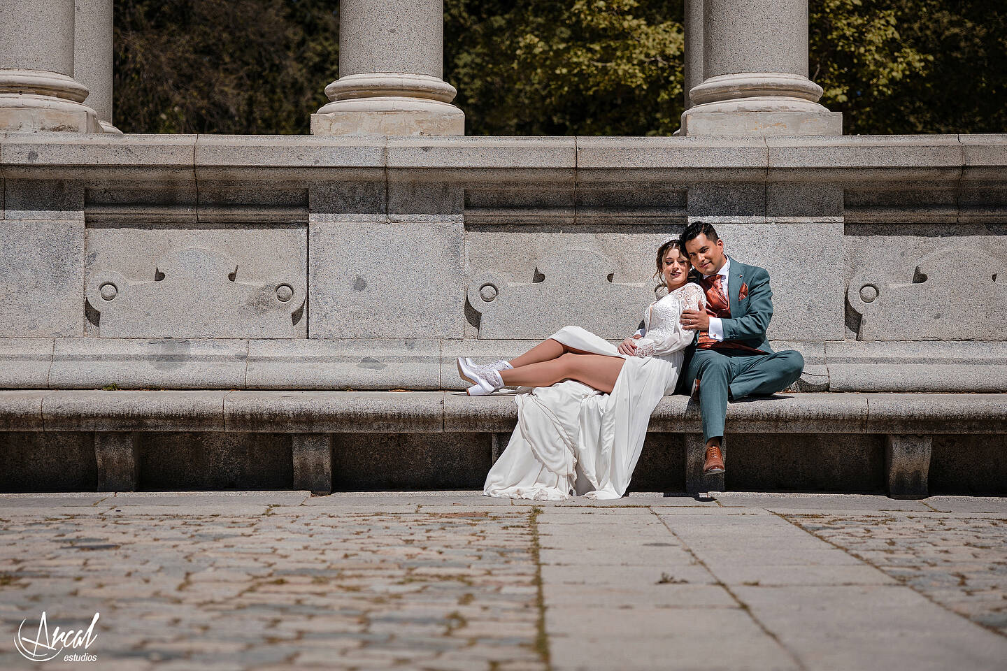 227_Mariola y Héctor, H&M Duo, Elopement Wedding en madrid, notaria frente a la casa de cristal, parque de retiro, notaria, Redes Sociales