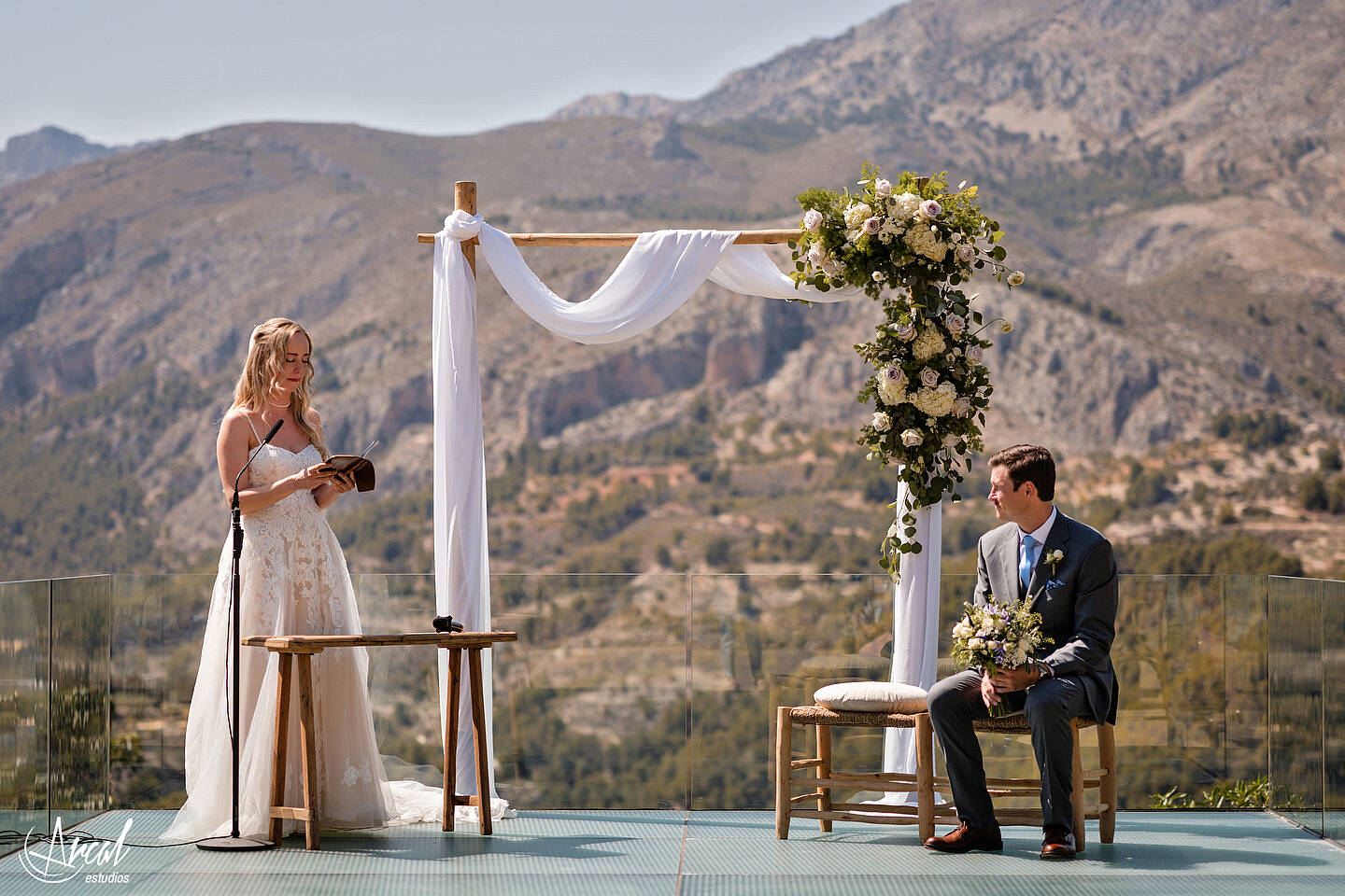 138_Laureen y Erik, wedding from Arizona at Vivood Landscape Hotel of Guadalest, Alicante, SpainA.JPG_Redes Sociales.JPG_WEB