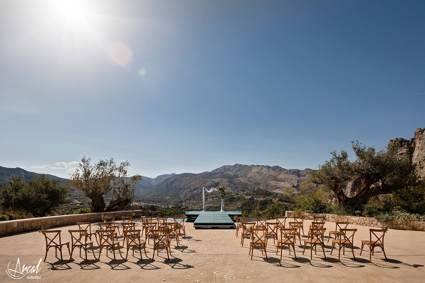 240_Laureen y Erik, wedding from Arizona at Vivood Landscape Hotel of Guadalest, Alicante, SpainA.JPG_Redes Sociales.JPG_WEB