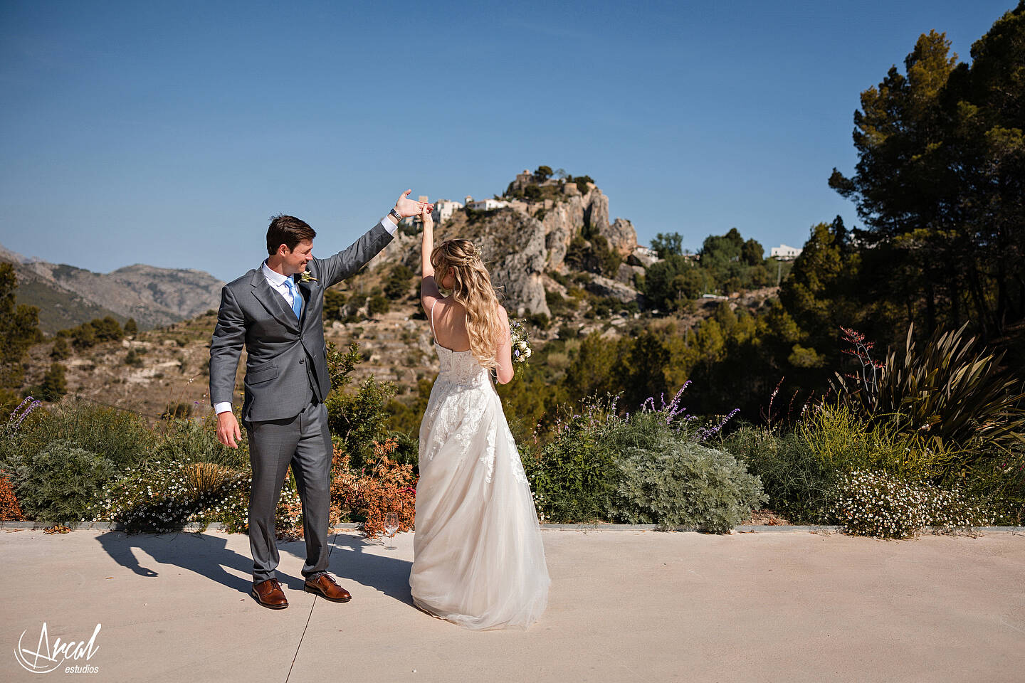 259_Laureen y Erik, wedding from Arizona at Vivood Landscape Hotel of Guadalest, Alicante, SpainA.JPG_Redes Sociales.JPG_WEB