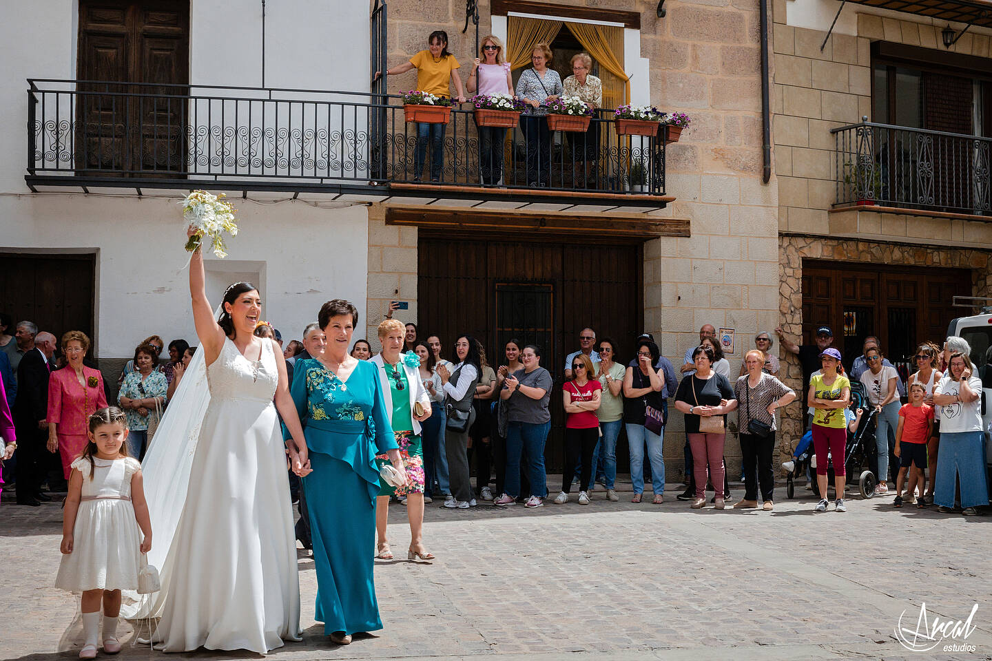 123_Alicia y Jose, casamiento en Parroquia de San Simón y San Judas y boda en finca en Alcalá de la Selva, Teruel