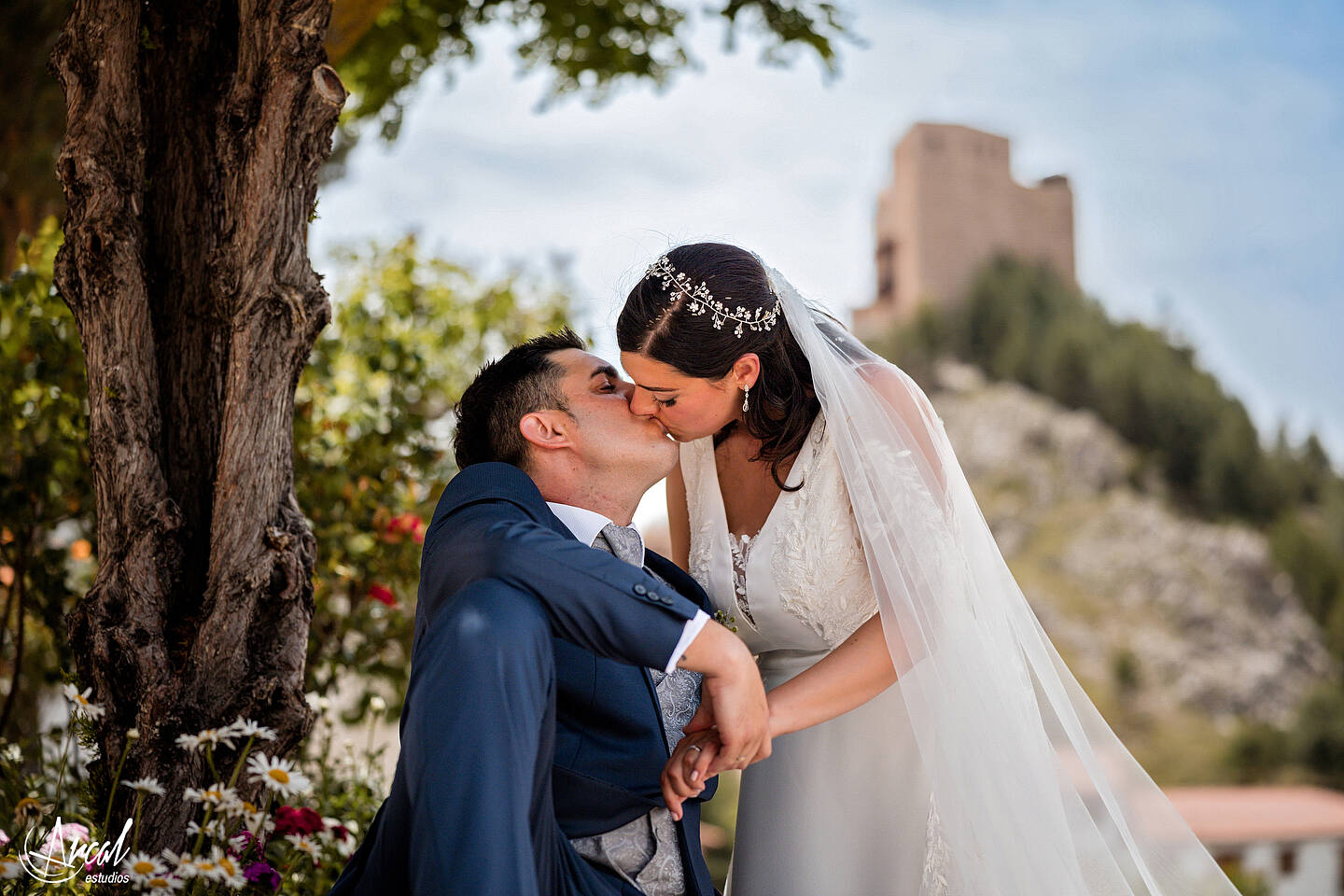210_Alicia y Jose, casamiento en Parroquia de San Simón y San Judas y boda en finca en Alcalá de la Selva, TeruelA