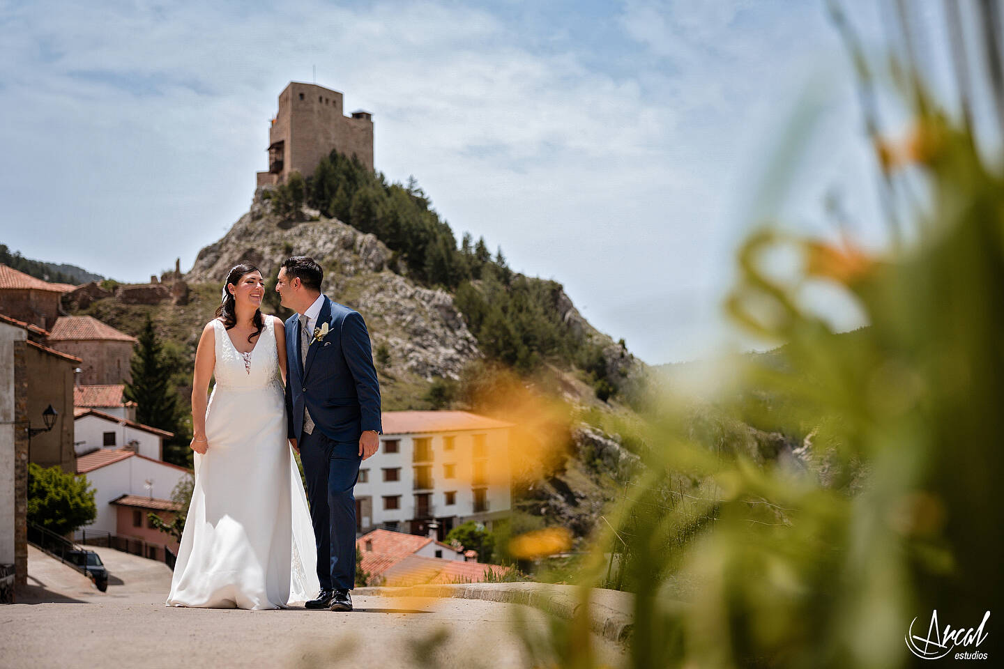 211_Alicia y Jose, casamiento en Parroquia de San Simón y San Judas y boda en finca en Alcalá de la Selva, Teruel