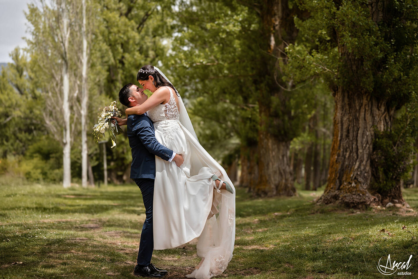 239_Alicia y Jose, casamiento en Parroquia de San Simón y San Judas y boda en finca en Alcalá de la Selva, Teruel
