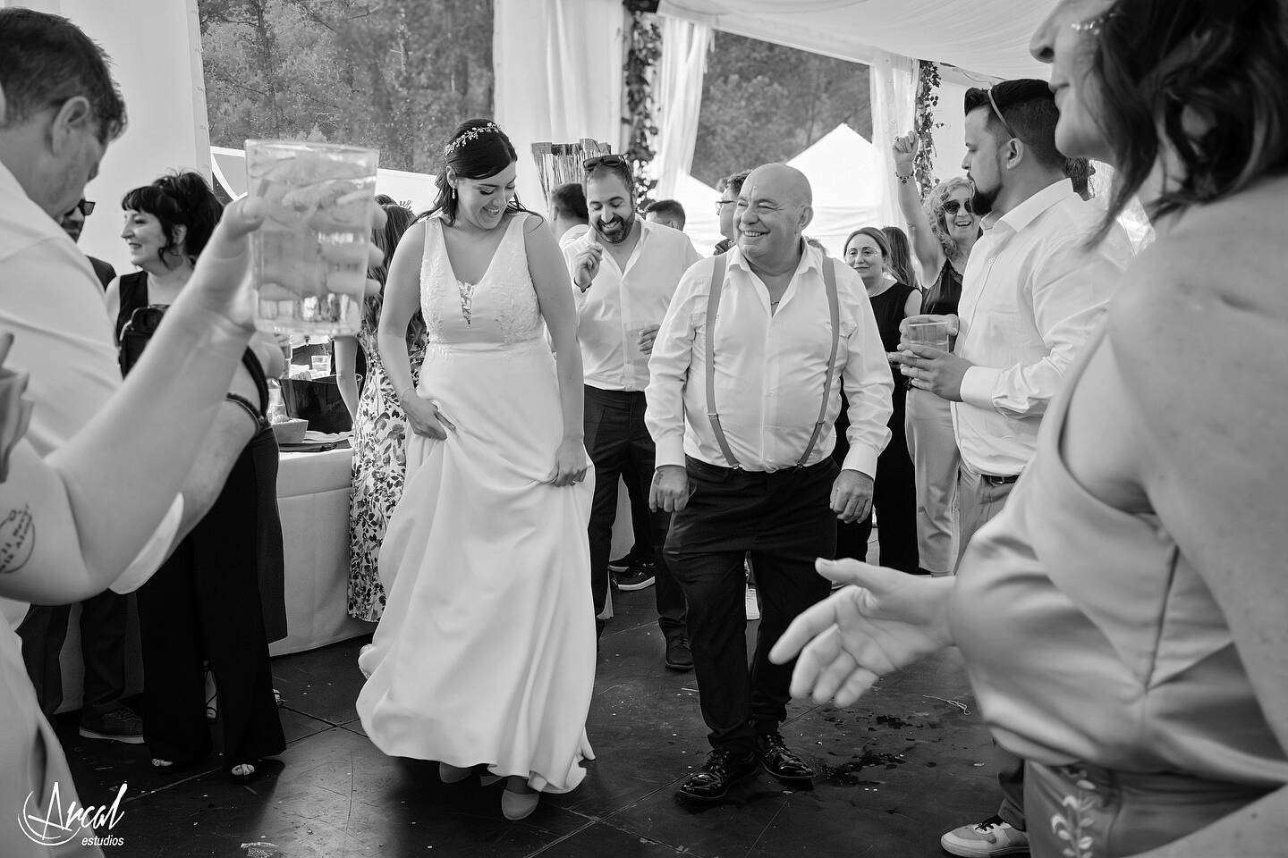 447_Alicia y Jose, casamiento en Parroquia de San Simón y San Judas y boda en finca en Alcalá de la Selva, Teruel-Mejorado-NR.jpg_BYNA