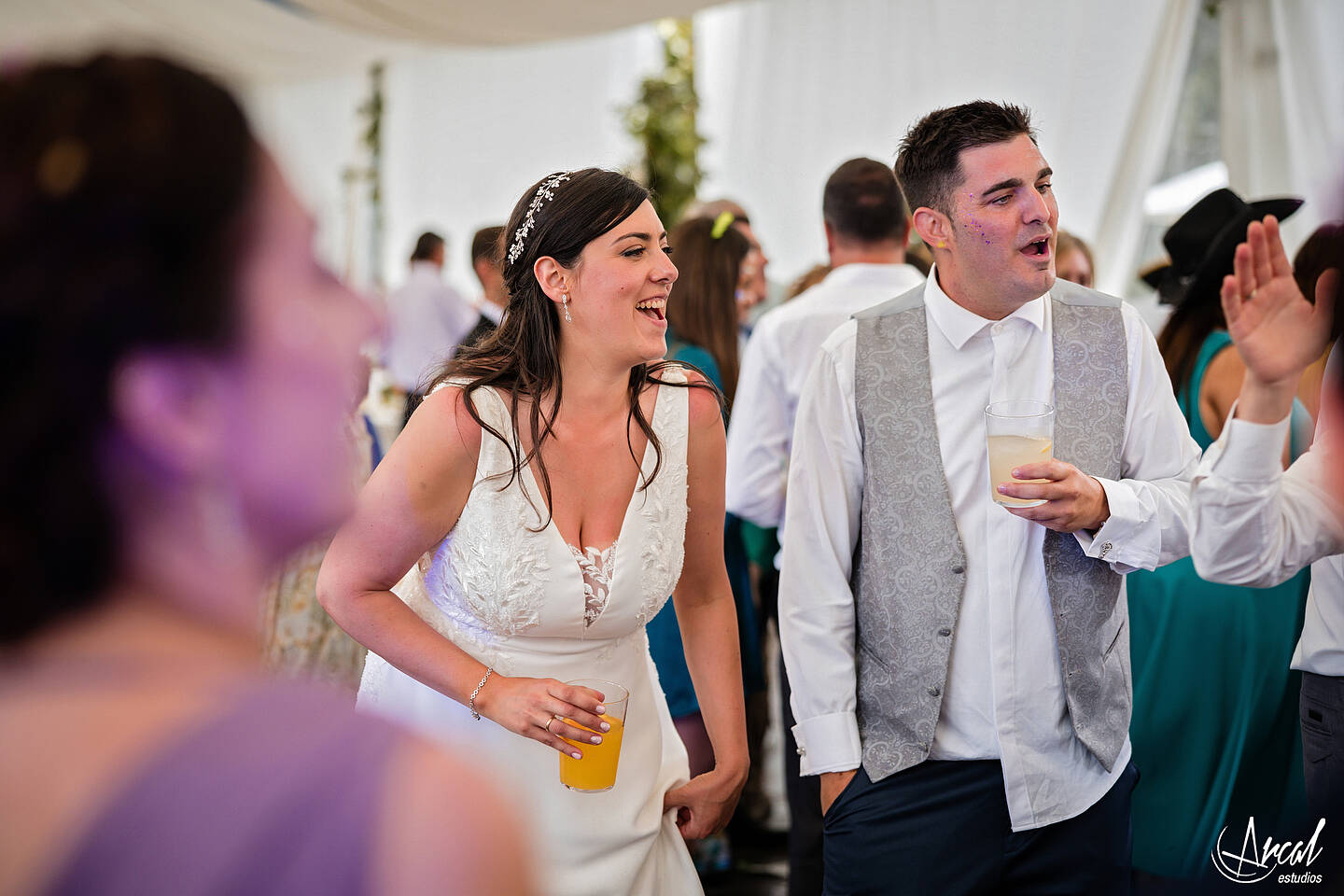 475_Alicia y Jose, casamiento en Parroquia de San Simón y San Judas y boda en finca en Alcalá de la Selva, Teruel