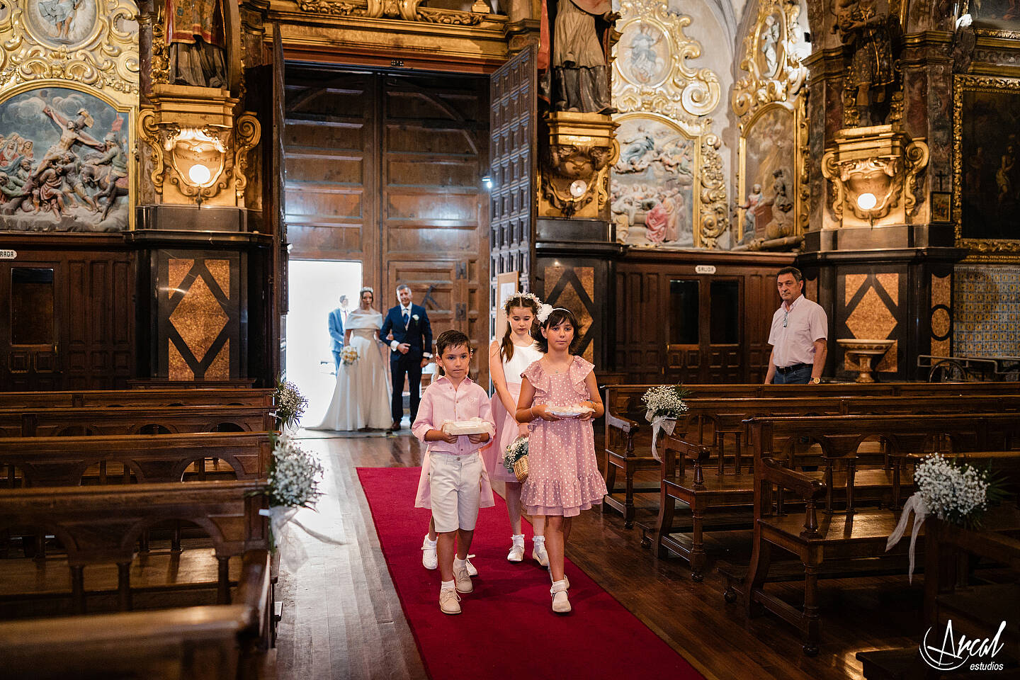 037_425_Sara y Jose, Boda en iglesia San Carlos Borromeo, Cóctel, Banquete y Fiesta en finca Sansui, ZaragozaA.JPG