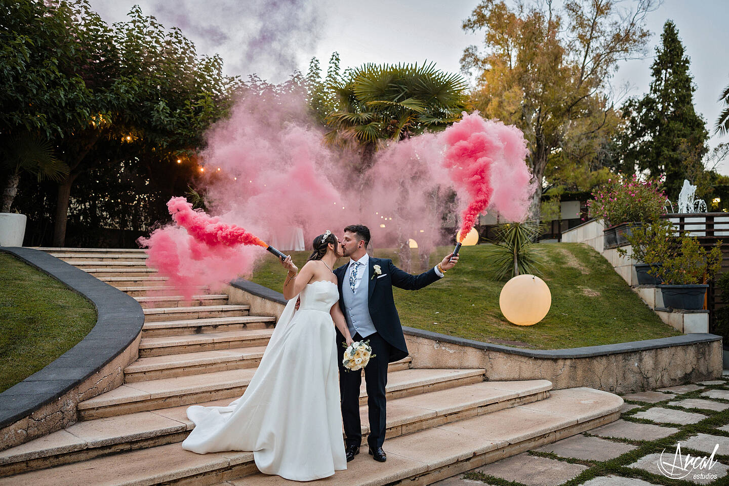 078_880_Sara y Jose, Boda en iglesia San Carlos Borromeo, Cóctel, Banquete y Fiesta en finca Sansui, ZaragozaA.JPG