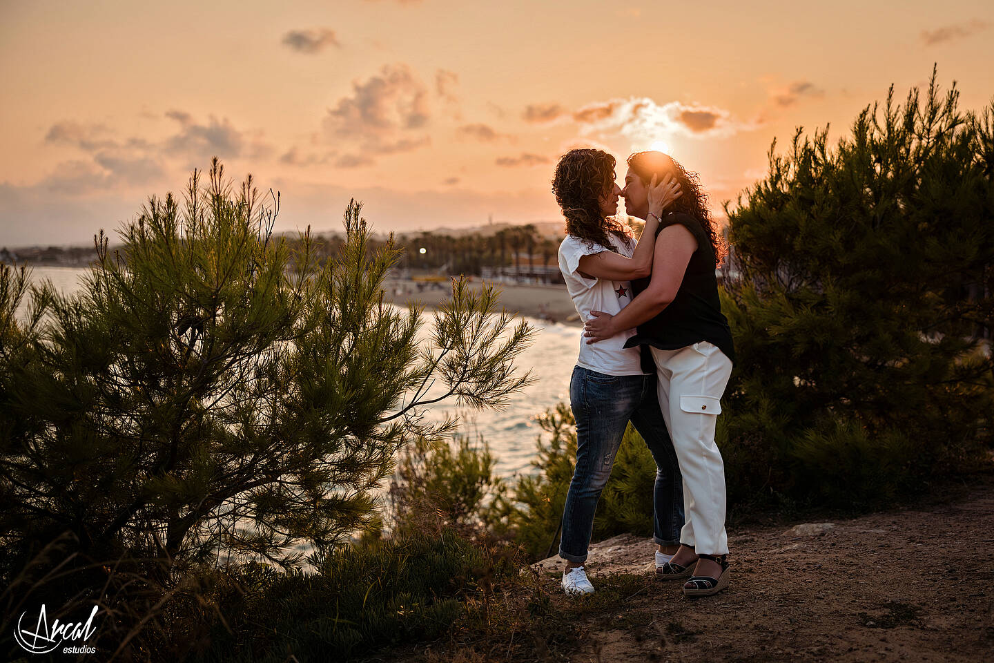 084_Rosa y Ester, preboda en Roc de la Gaieta, Tarragona