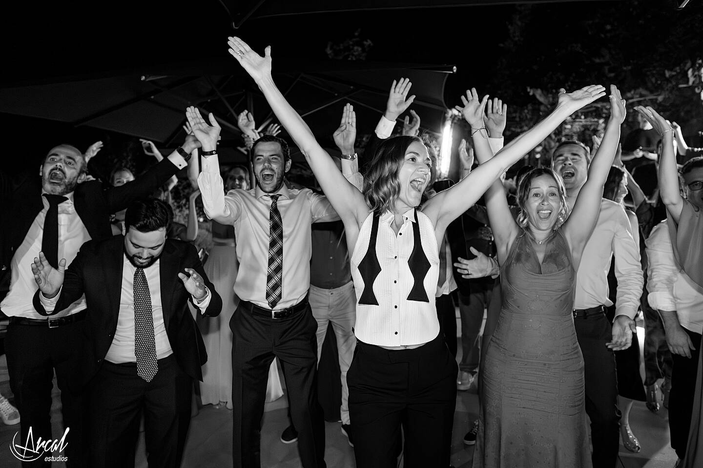 2683_Clara y Ángel, Pepe Vieira eventos, estrella michelin en Paso da buzaca, Pontevedra-Mejorado-NR.jpg_bynA