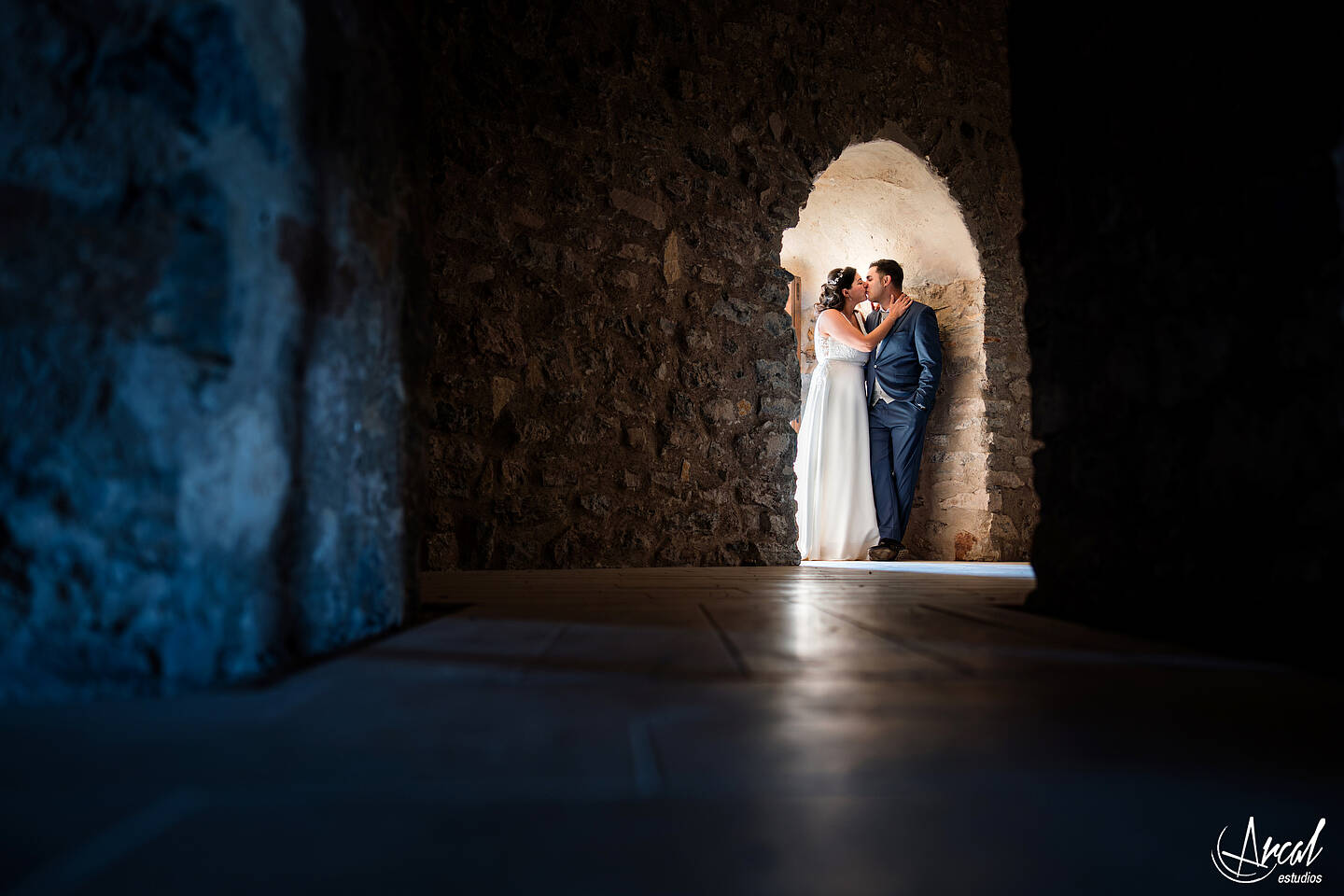 031_Alicia y Jose, postboda en el castillo de los Heredia, en Alcalá de la Selva, comarca de Gúdar-Javalambre, Teruel.JPG_Redes Sociales