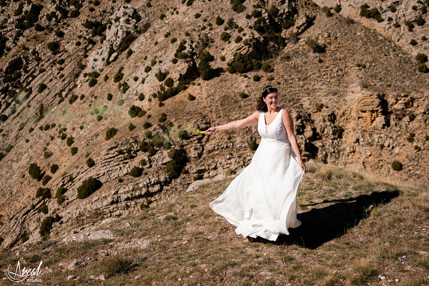 071_Alicia y Jose, postboda en el castillo de los Heredia, en Alcalá de la Selva, comarca de Gúdar-Javalambre, TeruelA.JPG_Redes Sociales