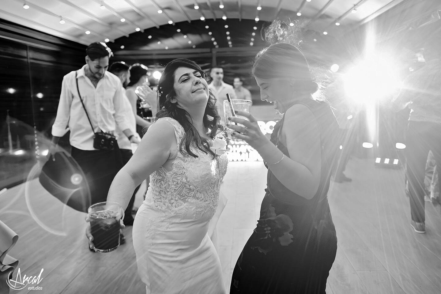 497_La Boda de Ester y Rosa en Restaurant Mas de Teret Events, Tarragona-Mejorado-NR.jpg_BYNA