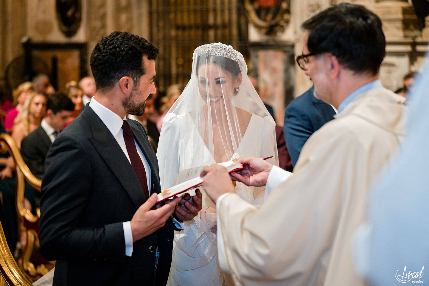 133_Ángela y Francisco boda en hacienda Al-Yamanah de Sanlúcar La Mayor de Sevilla, vestido de novia de pronovias, fotografía y vídeo by Arcal Estudios