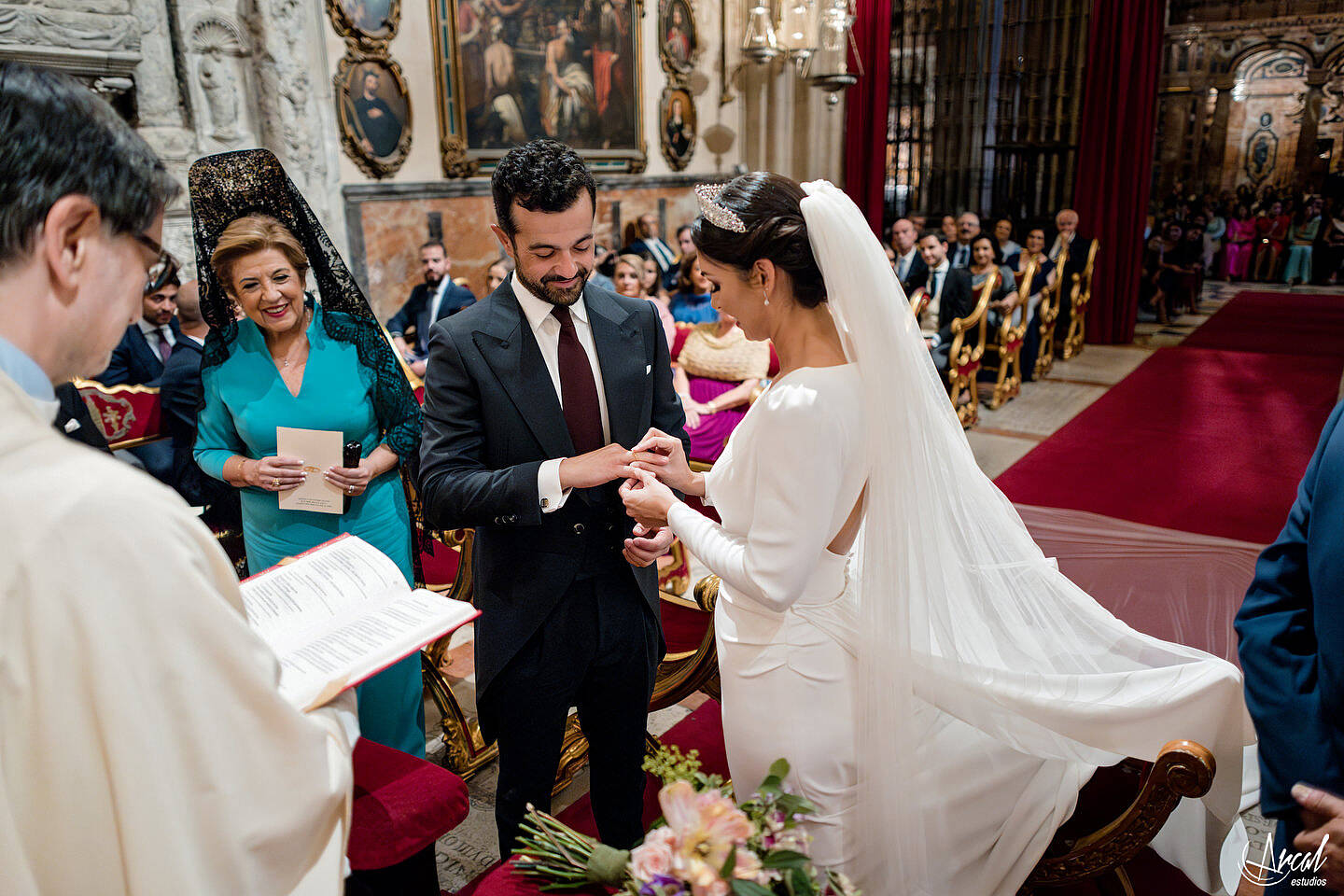 142_Ángela y Francisco boda en hacienda Al-Yamanah de Sanlúcar La Mayor de Sevilla, vestido de novia de pronovias, fotografía y vídeo by Arcal Estudios