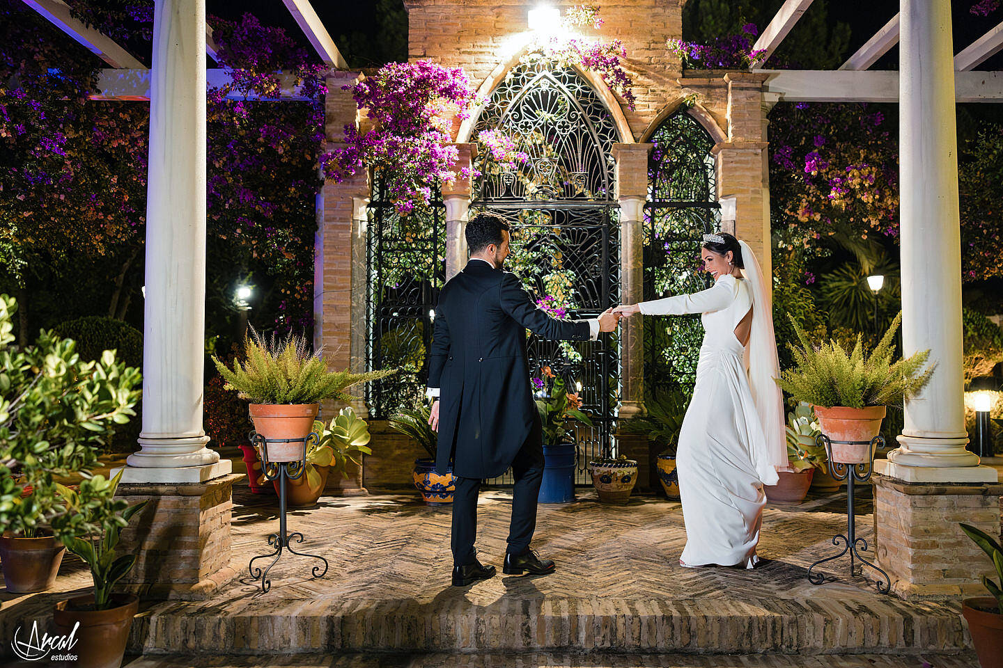 222_Ángela y Francisco boda en hacienda Al-Yamanah de Sanlúcar La Mayor de Sevilla, vestido de novia de pronovias, fotografía y vídeo by Arcal EstudiosA