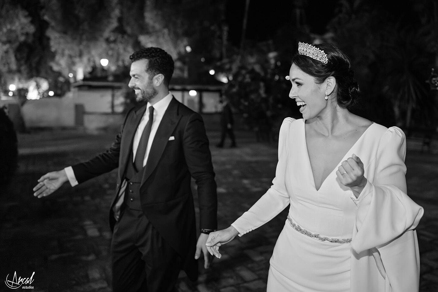 304_Ángela y Francisco boda en hacienda Al-Yamanah de Sanlúcar La Mayor de Sevilla, vestido de novia de pronovias, fotografía y vídeo by Arcal EstudiosA
