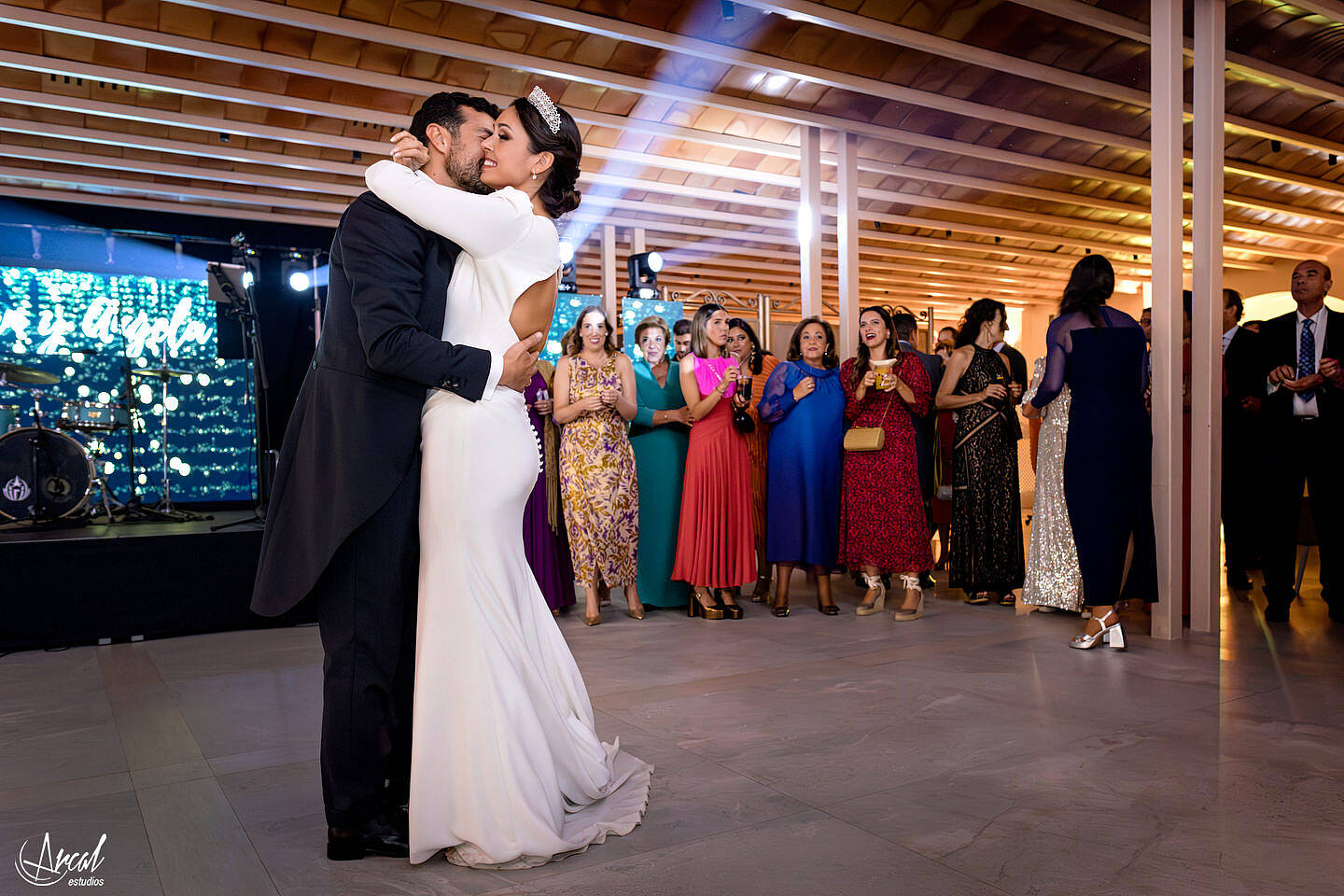 353_Ángela y Francisco boda en hacienda Al-Yamanah de Sanlúcar La Mayor de Sevilla, vestido de novia de pronovias, fotografía y vídeo by Arcal EstudiosA