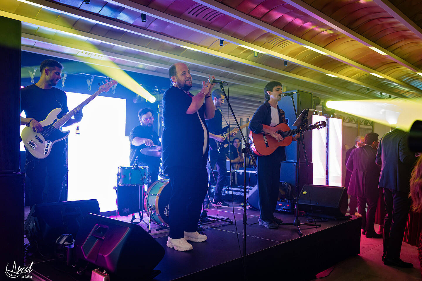 413_Ángela y Francisco boda en hacienda Al-Yamanah de Sanlúcar La Mayor de Sevilla, vestido de novia de pronovias, fotografía y vídeo by Arcal EstudiosA