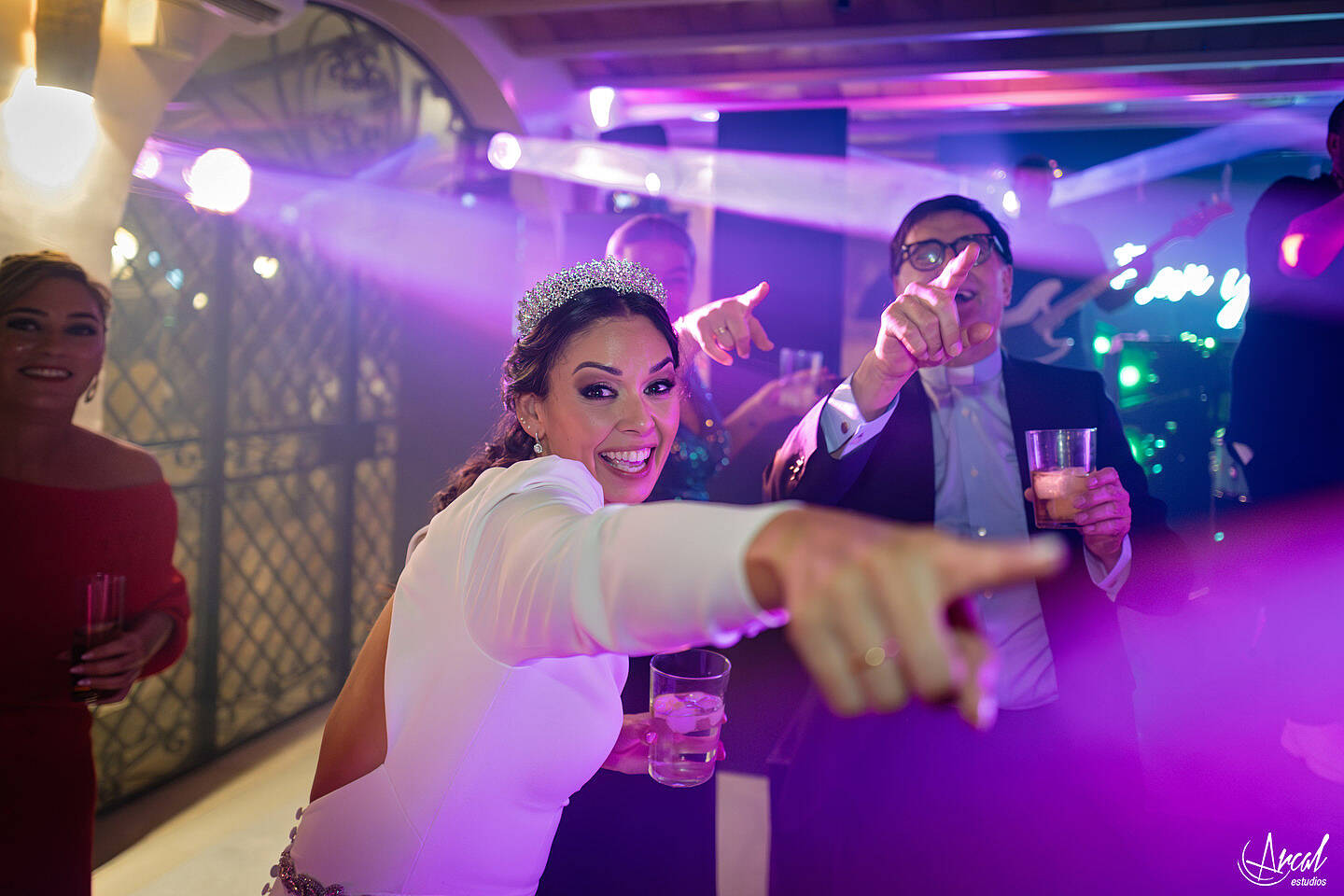 451_Ángela y Francisco boda en hacienda Al-Yamanah de Sanlúcar La Mayor de Sevilla, vestido de novia de pronovias, fotografía y vídeo by Arcal Estudios