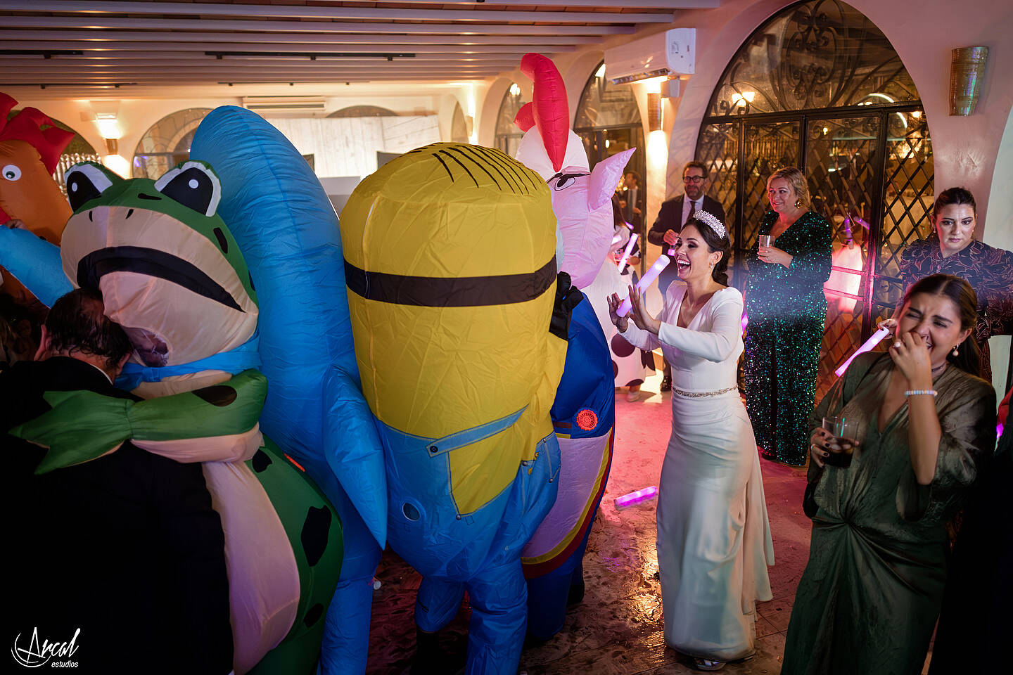 493_Ángela y Francisco boda en hacienda Al-Yamanah de Sanlúcar La Mayor de Sevilla, vestido de novia de pronovias, fotografía y vídeo by Arcal EstudiosA