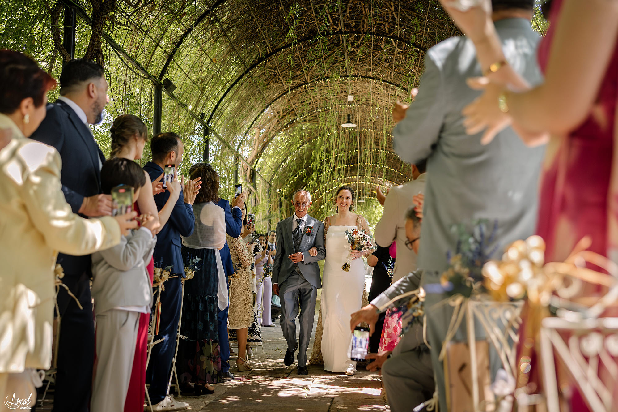 094_ceremonia-boda-anais-antonio-arcalestudios-jardinesdeabril-mariajoseborjaA.JPG_RRSS