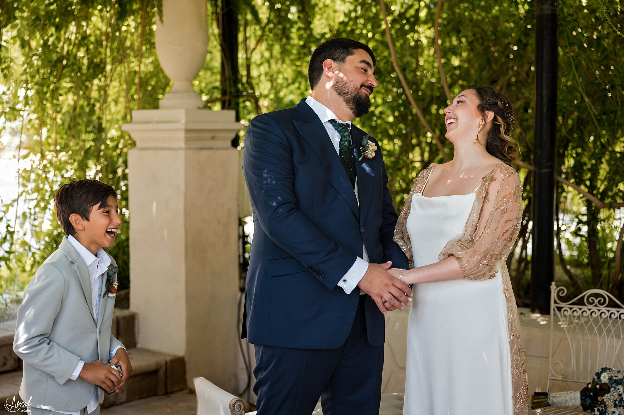 172_ceremonia-boda-anais-antonio-arcalestudios-jardinesdeabril-mariajoseborjaA.JPG_RRSS