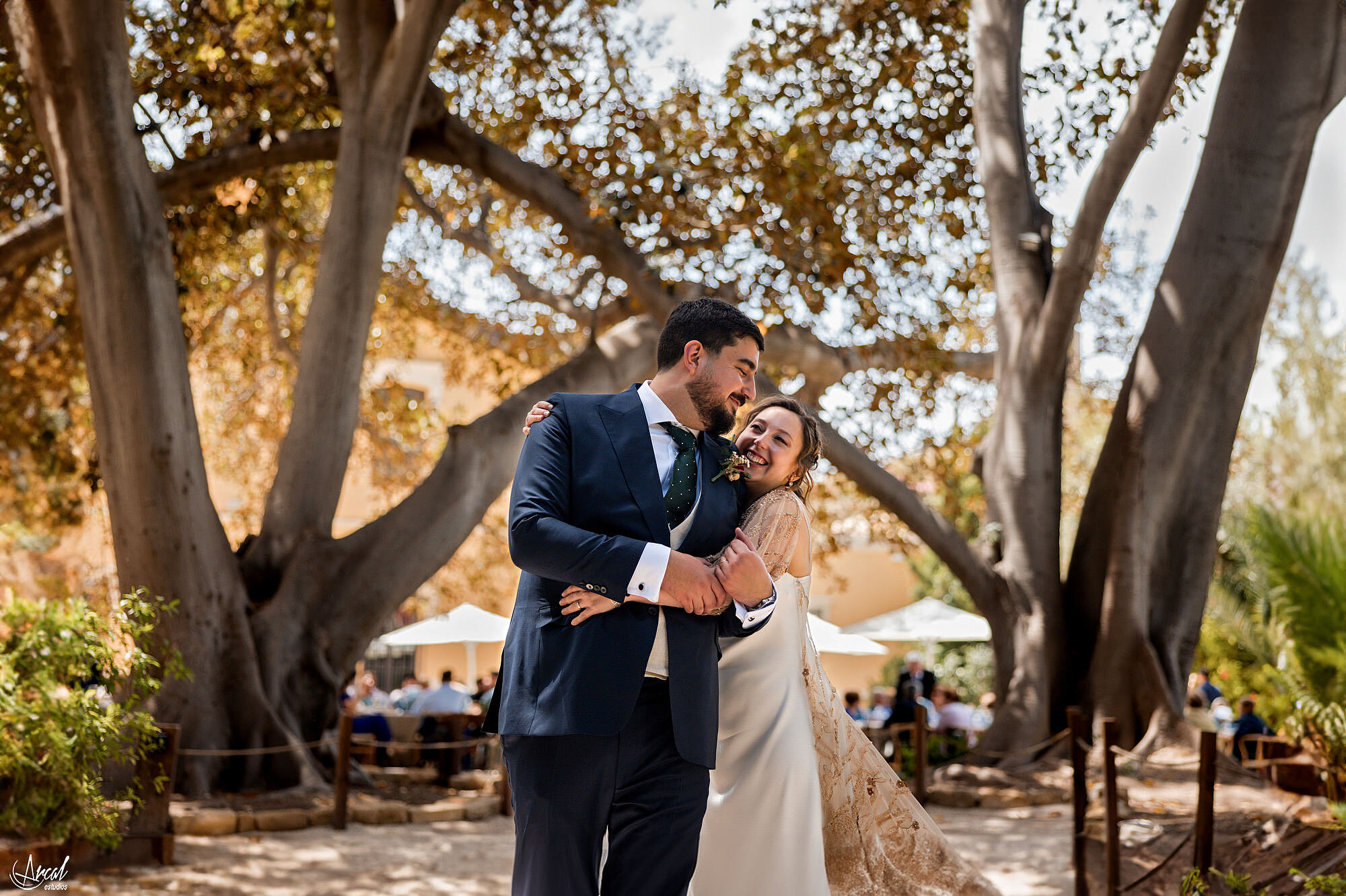 279_fotos-pareja-boda-anais-antonio-arcalestudios-jardinesdeabril-alicanteA.JPG_RRSS