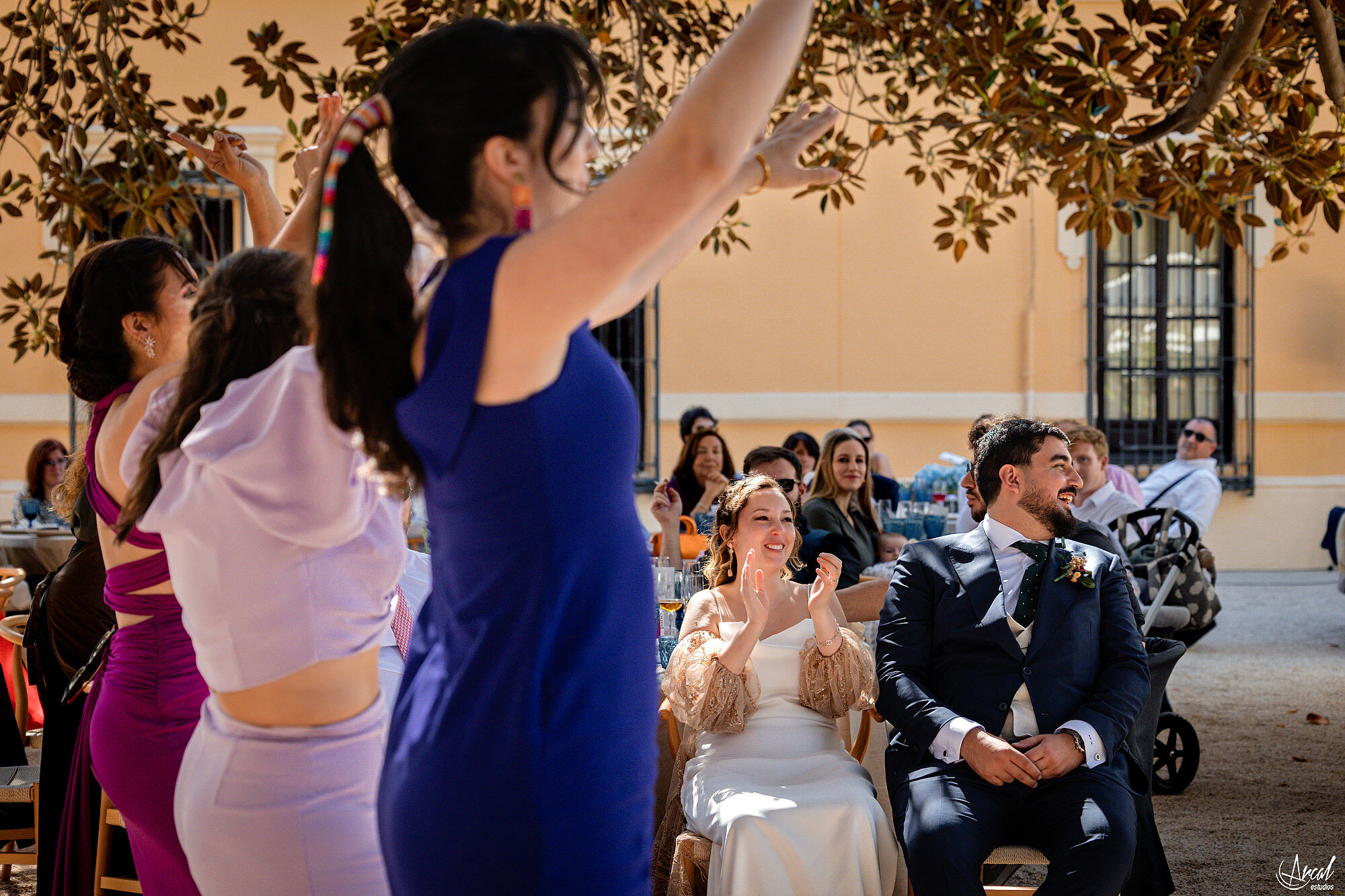 358_banquete-boda-anais-antonio-arcalestudios-pablomontoro-jardinesdeabril.JPG_RRSS