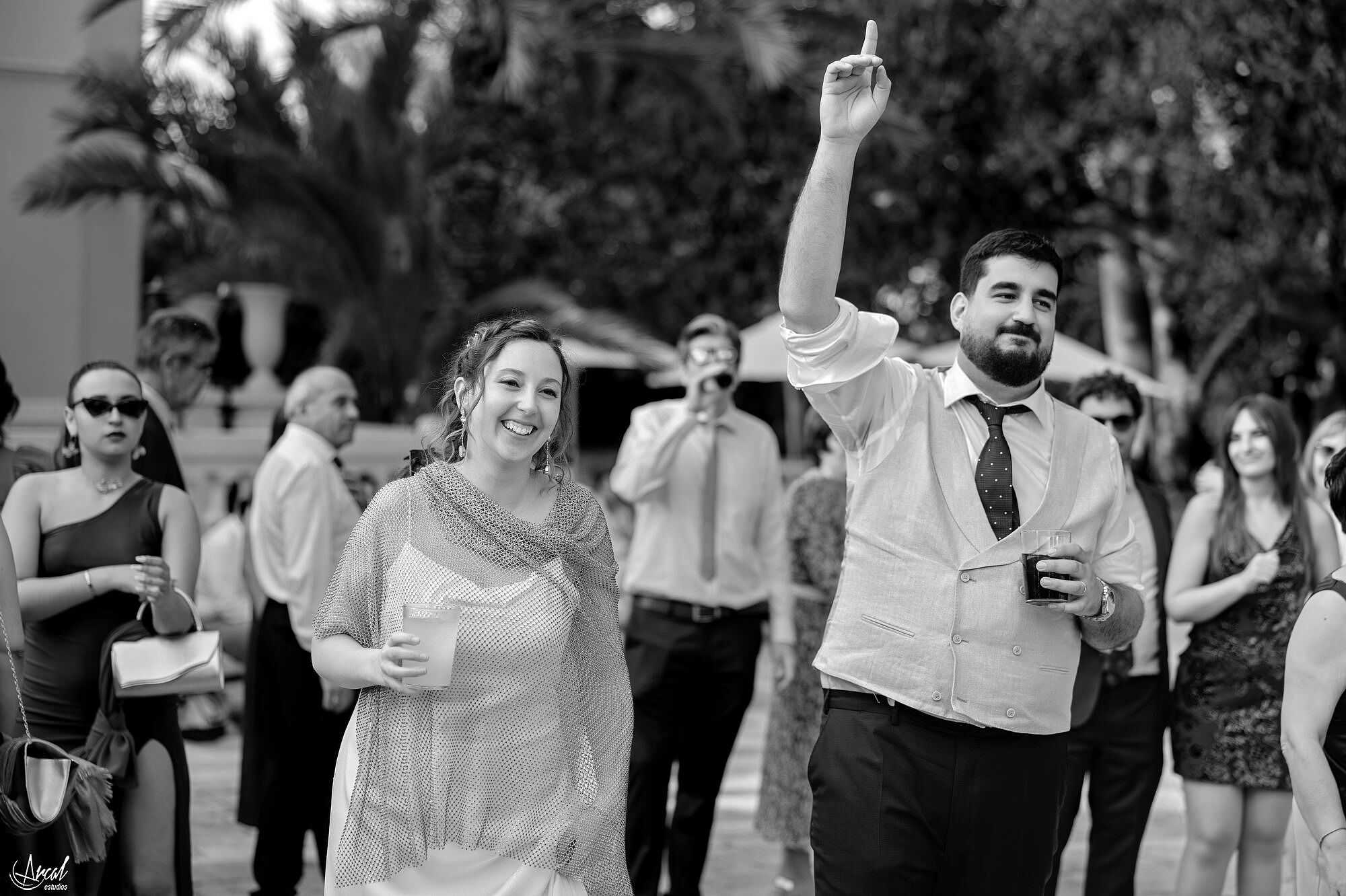 523_fiesta-boda-anais-antonio-arcalestudios-ritmovil-swagmusicalA.JPG_RRSS