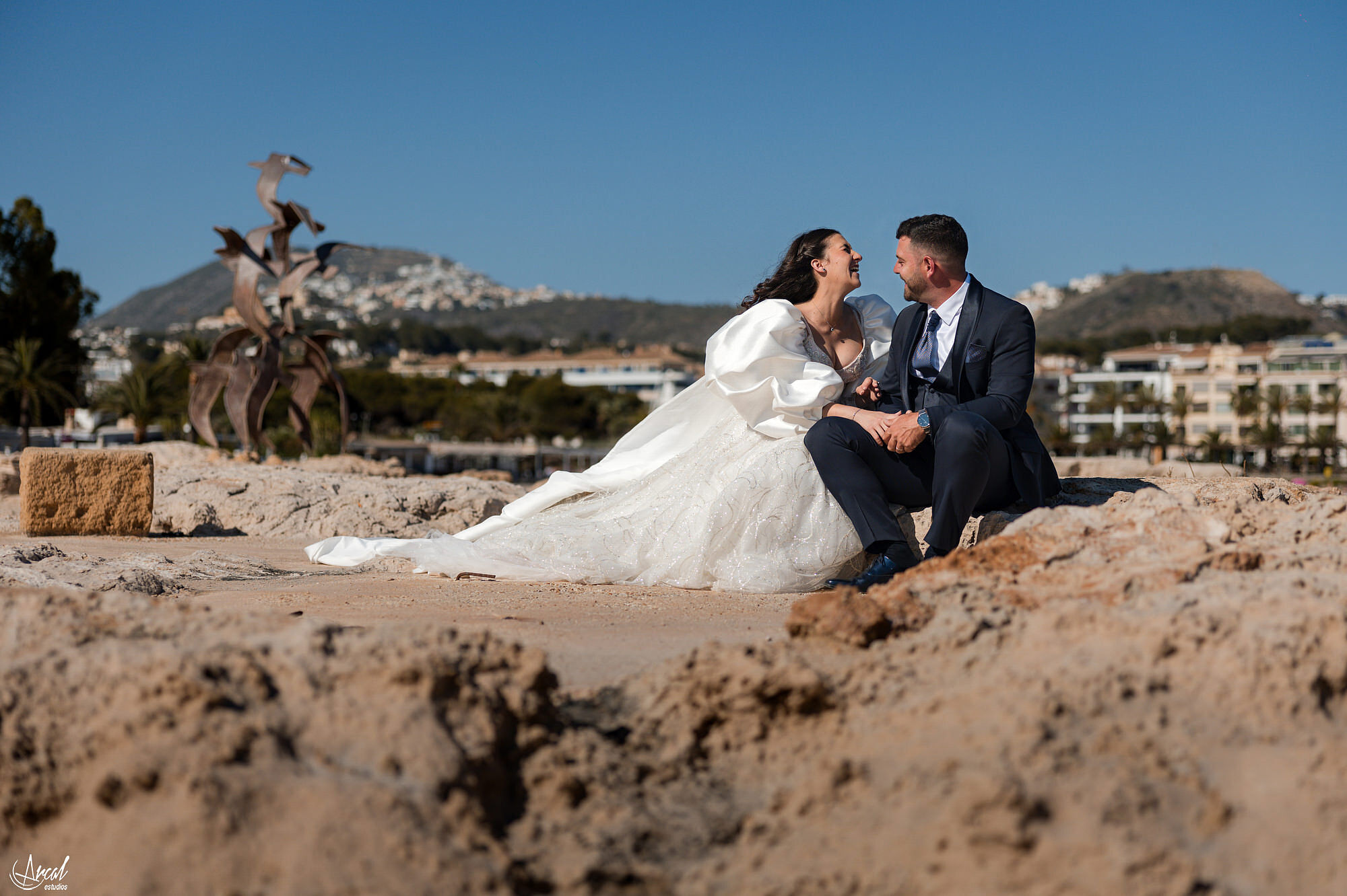 004_fotografia-postboda-laura-eduardo-playa-toni-mari-morairaA