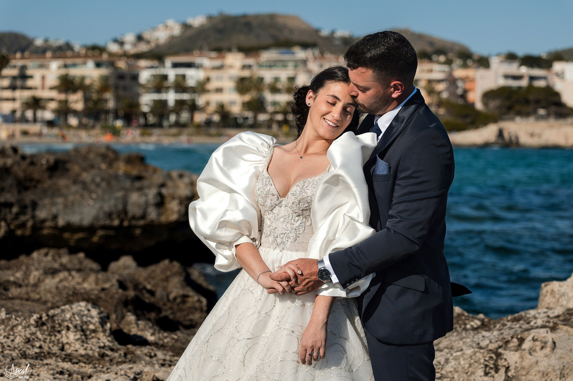 024_fotografia-postboda-laura-eduardo-playa-toni-mari-morairaA