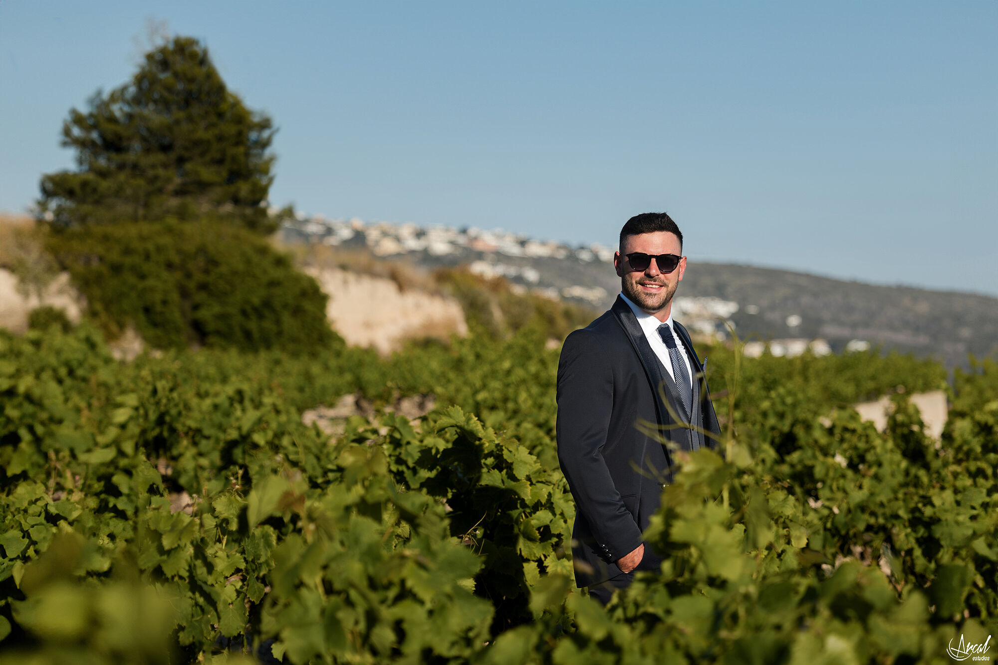 048_sesion-postboda-vinedo-laura-eduardo-moraira-moscatel-Mejorado