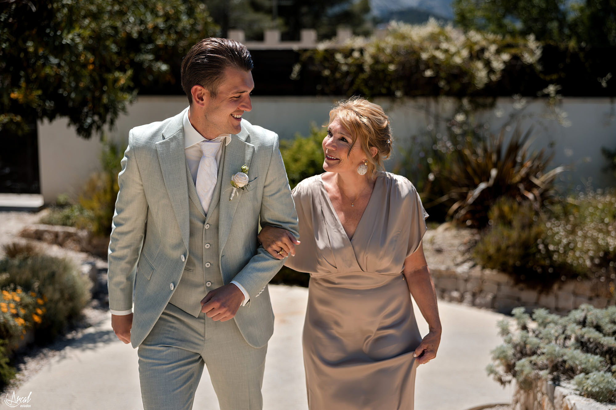 085-fotografias-boda-vivood-benimantell-femke-falko-arcal-estudiosA.JPG_redes sociales