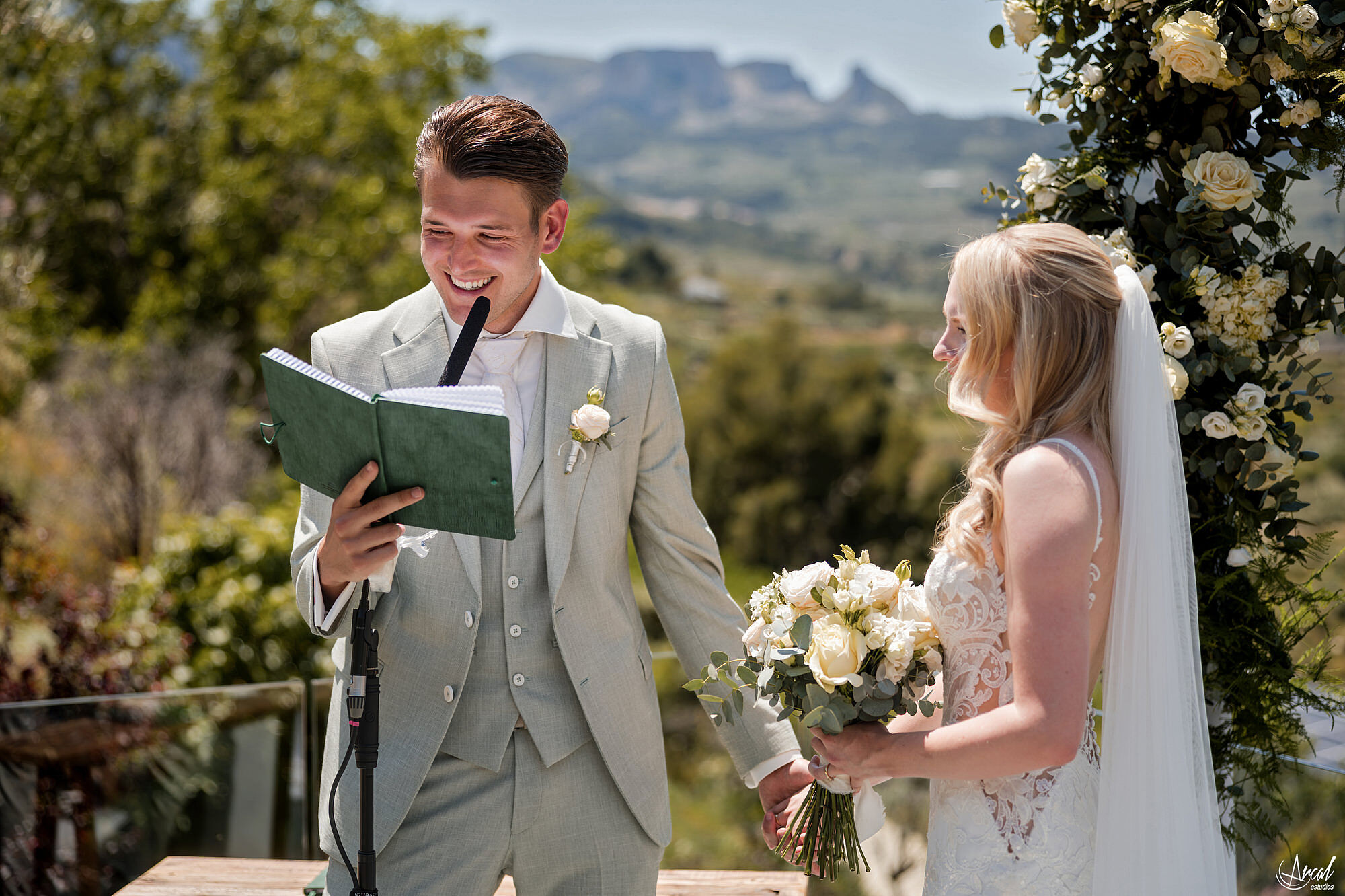 127-fotografias-boda-vivood-benimantell-femke-falko-arcal-estudios.JPG_redes sociales