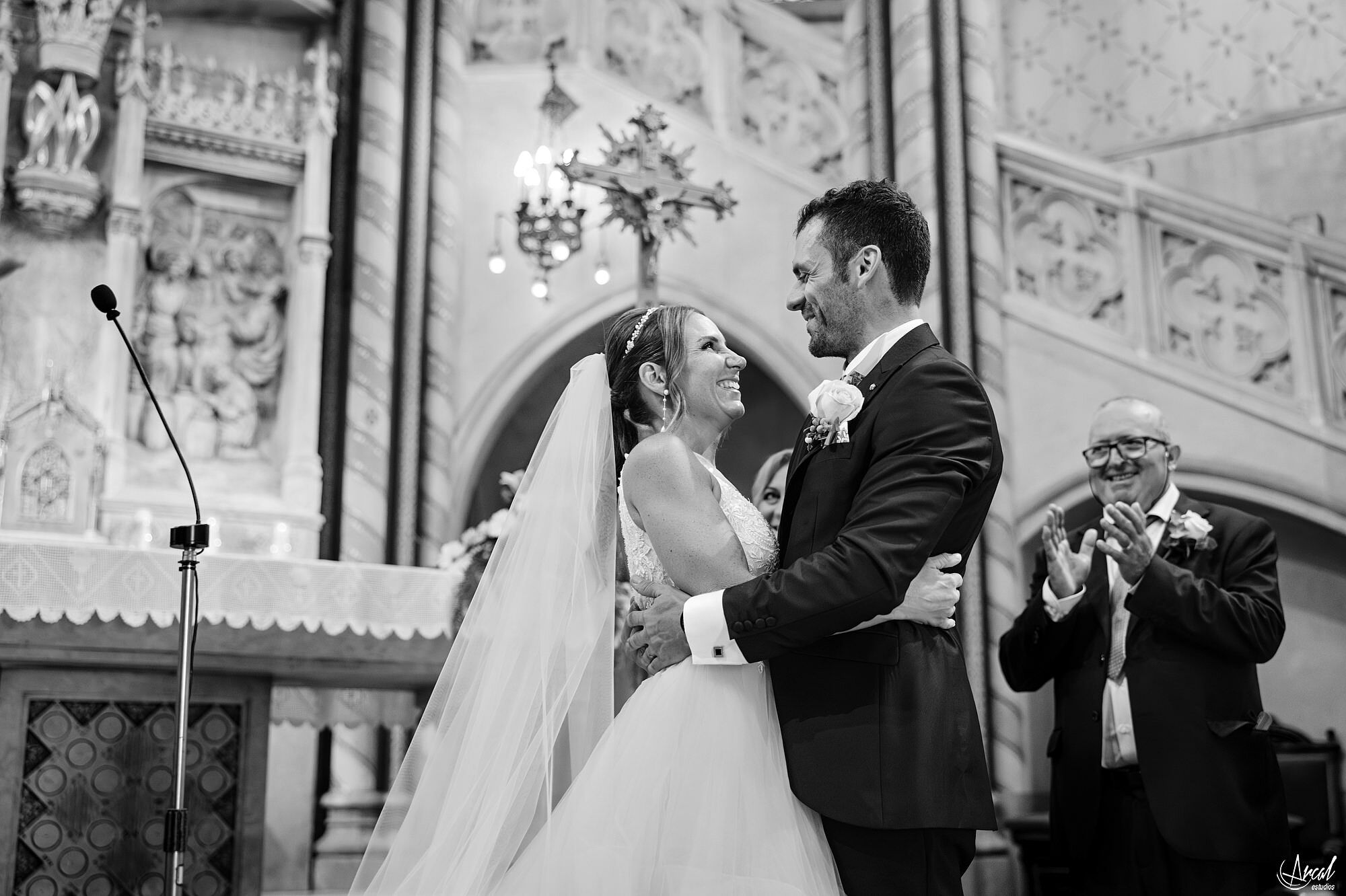 024_rcal-estudios-boda-rocio-jon-santuario-misericordia-canet-barcelona-masia-ca-n-illa-la-garriga