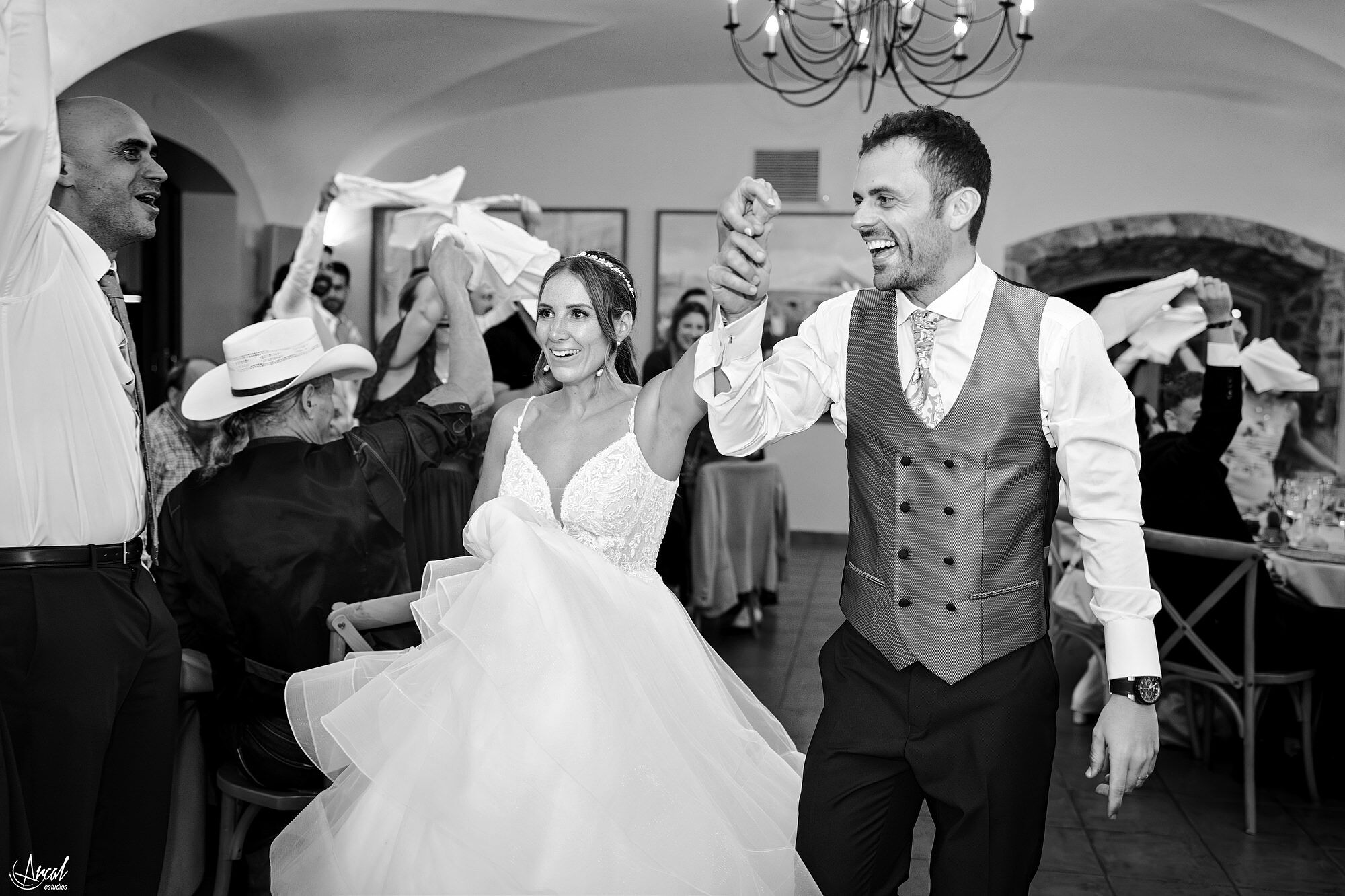 052_rcal-estudios-boda-rocio-jon-santuario-misericordia-canet-barcelona-masia-ca-n-illa-la-garriga