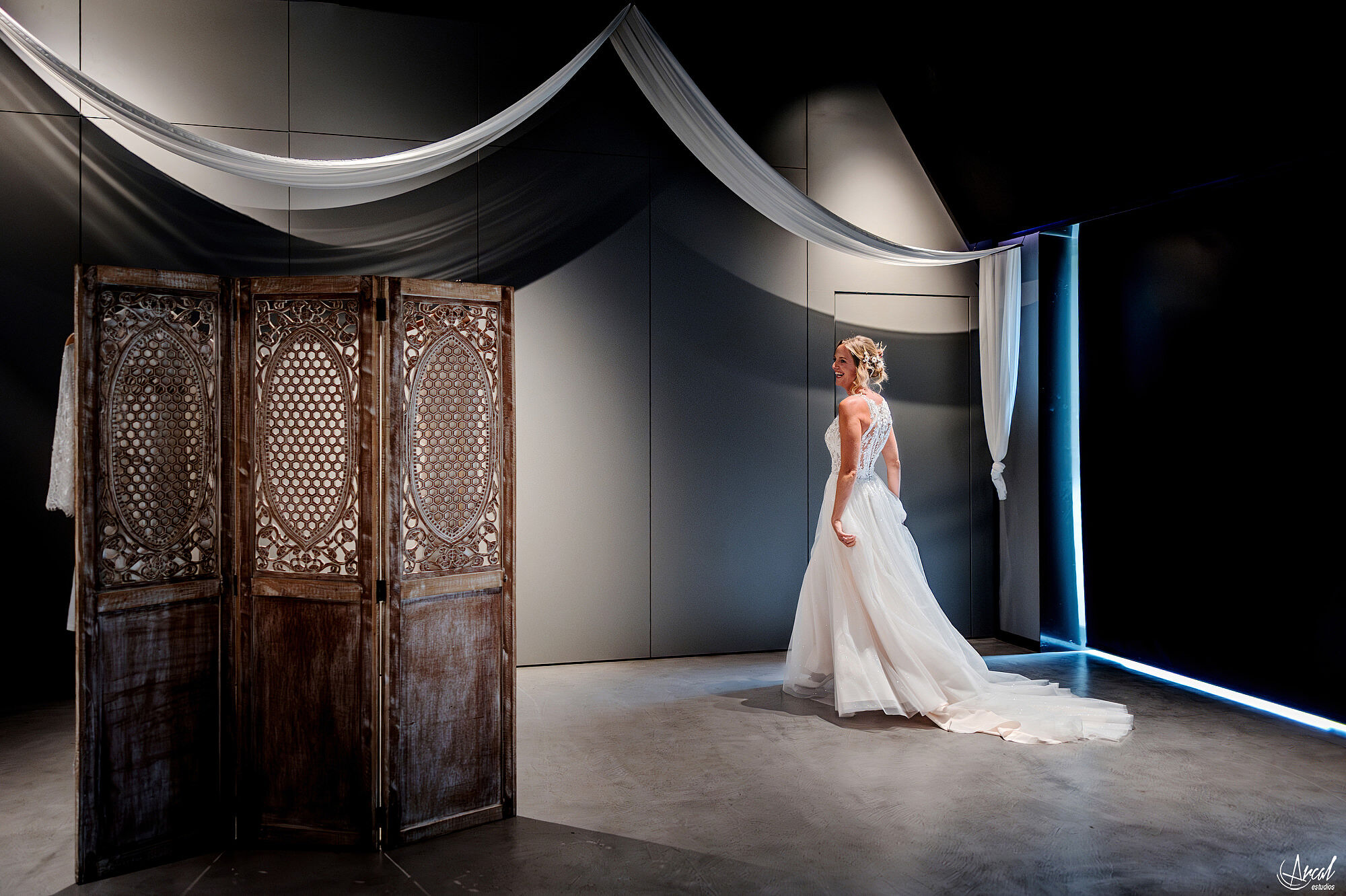 007_boda-vivood-landscape-hotel-guadalest-novios-rio-hamish-arcal-estudios