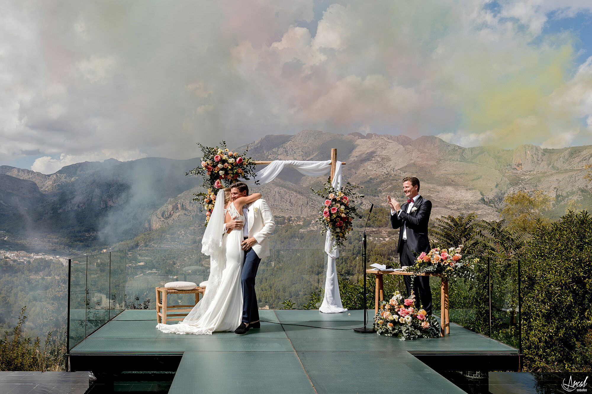 247_arianne-phillipe-wedding-vivood-landscape-hotel-alicante-arcal-estudios