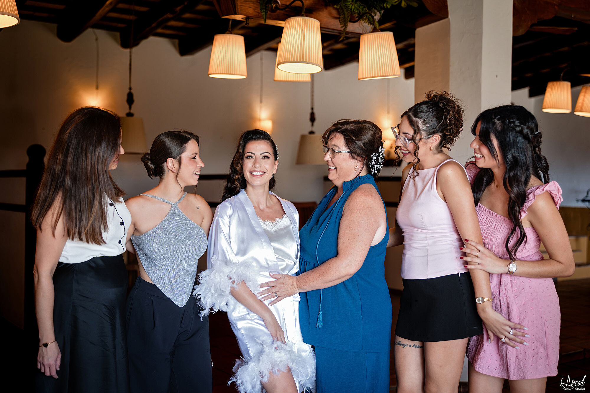 0281_aida-ionut-getting-ready-colina-events-tarragona-arcal-estudios.jpg A